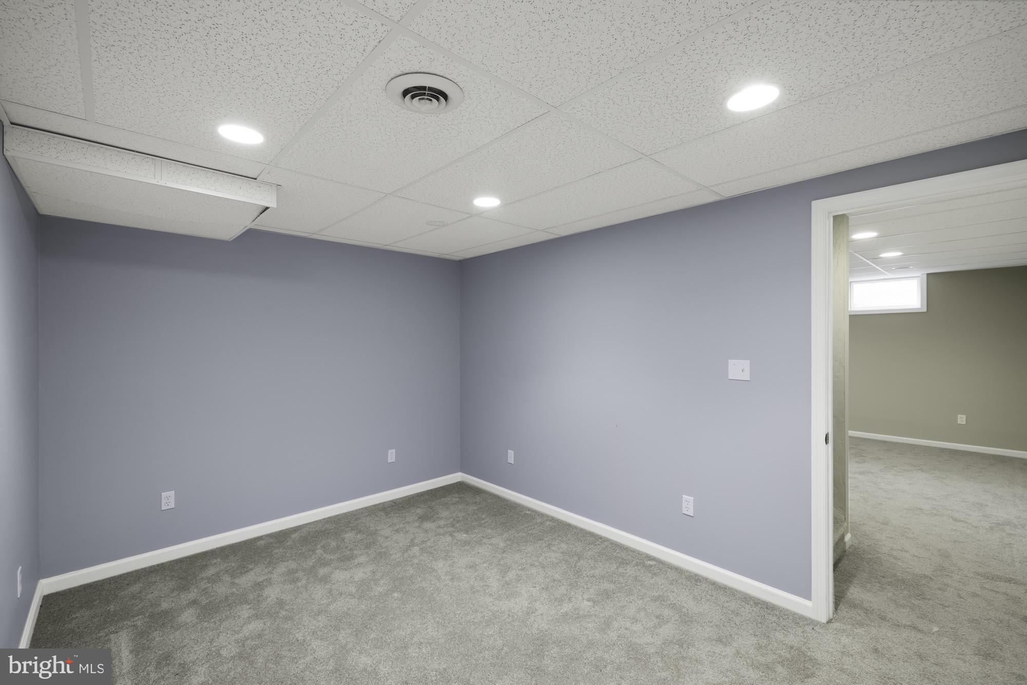 HUNTERS CROSSING - Residential