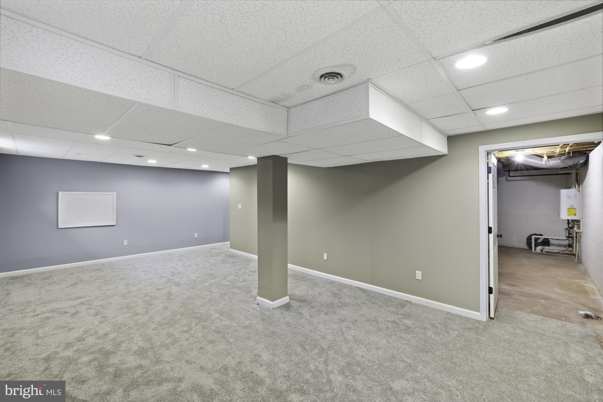 HUNTERS CROSSING - Residential