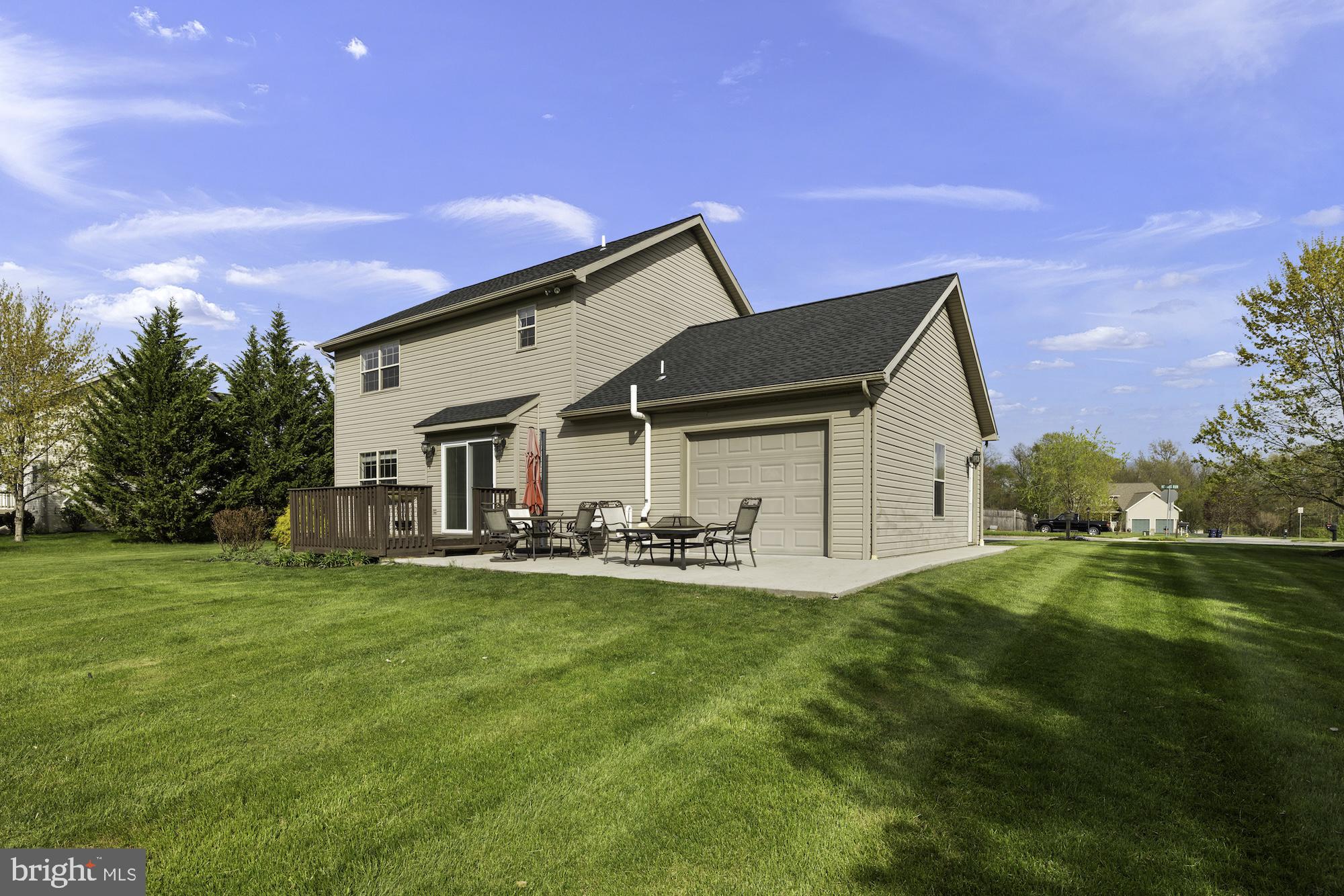 HUNTERS CROSSING - Residential