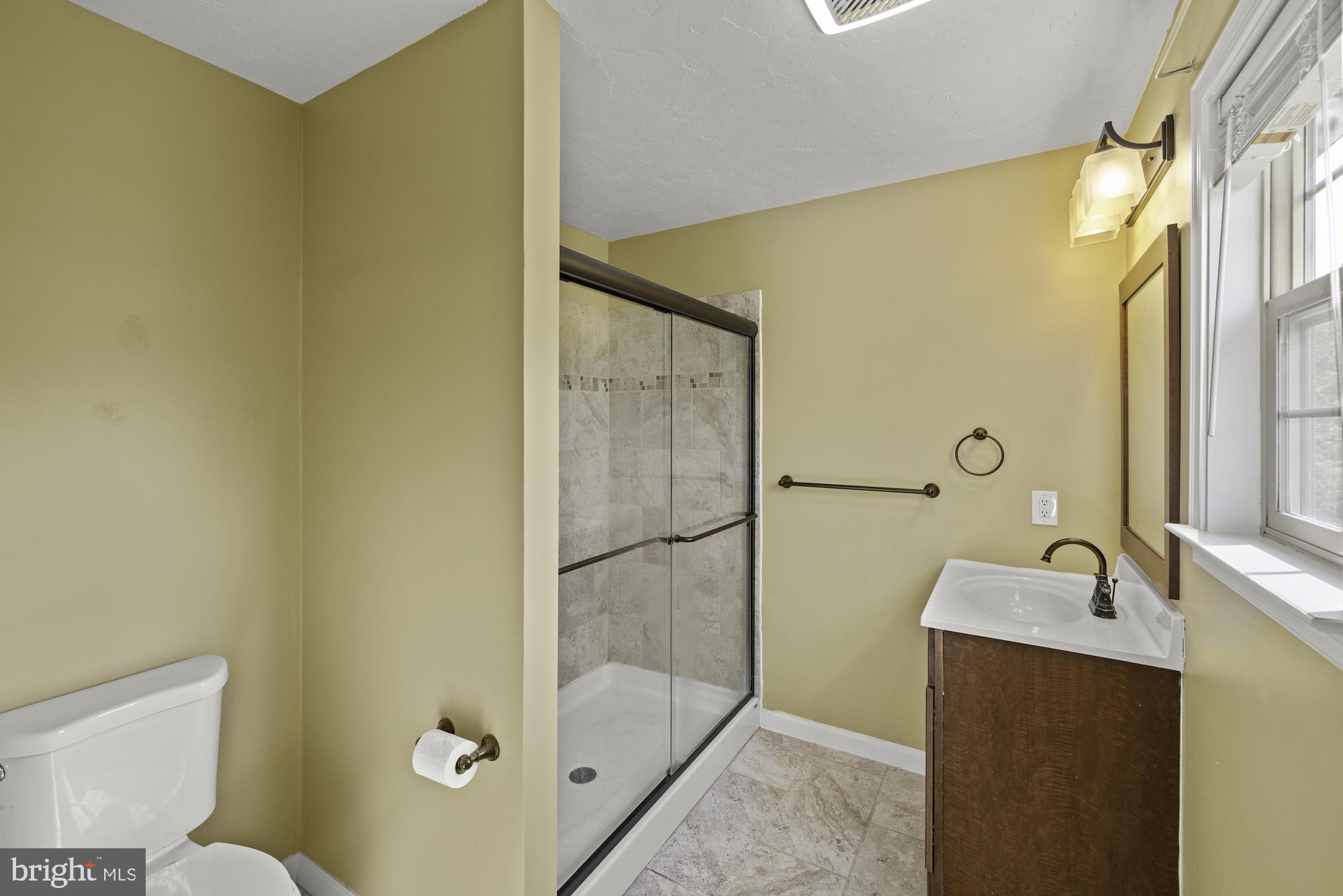 HUNTERS CROSSING - Residential