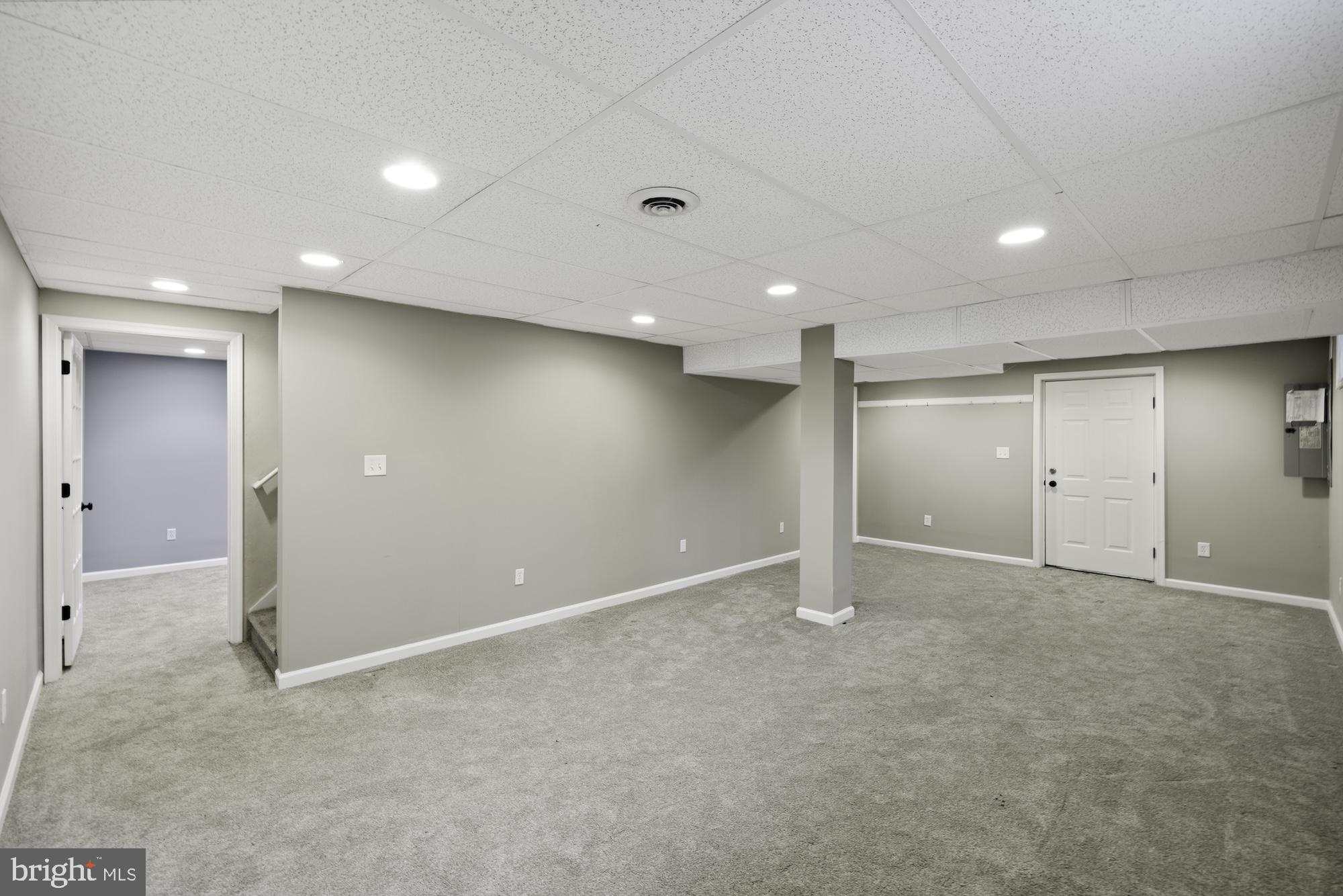 HUNTERS CROSSING - Residential