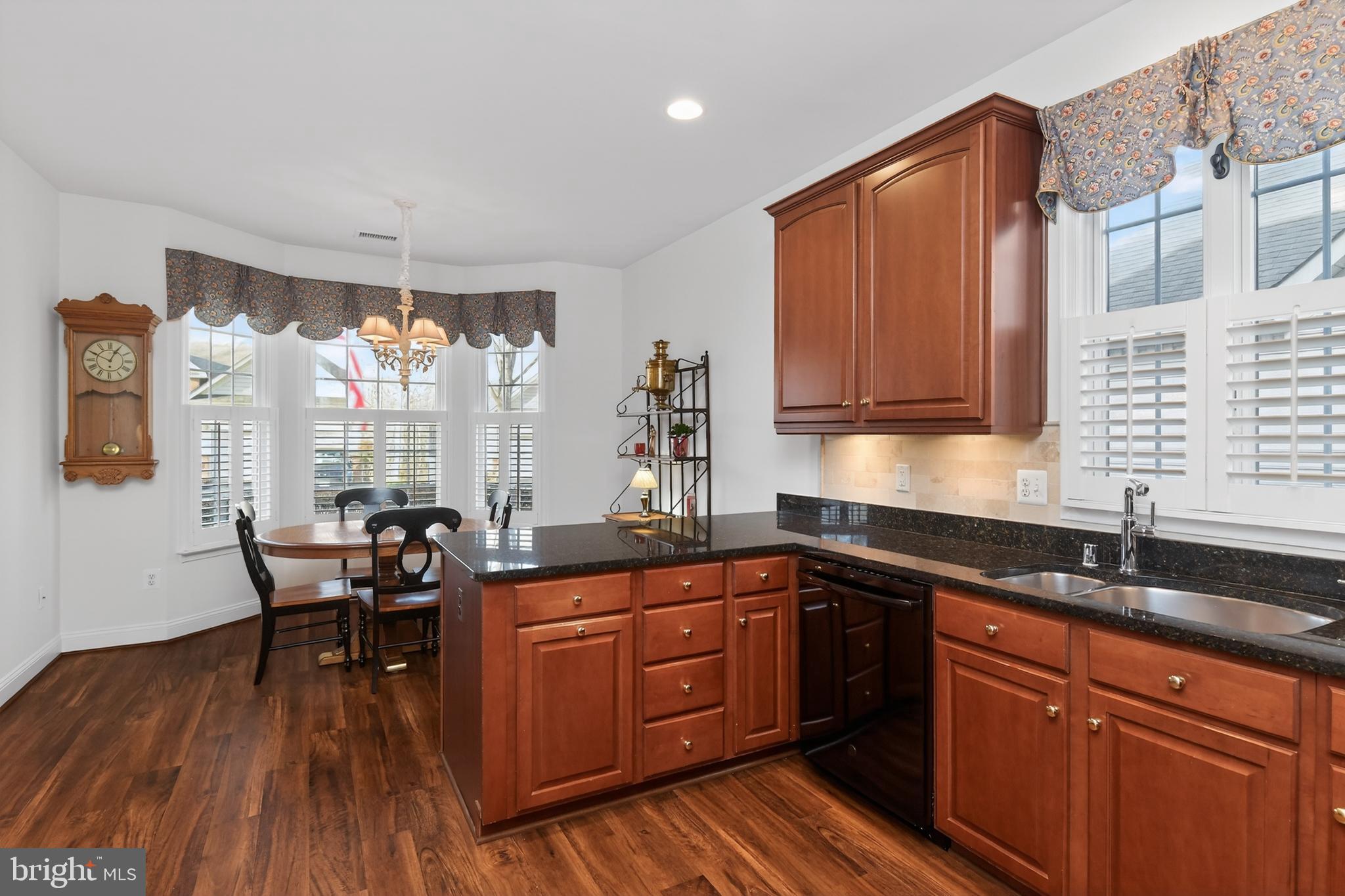 CROFTON COLONY - Residential