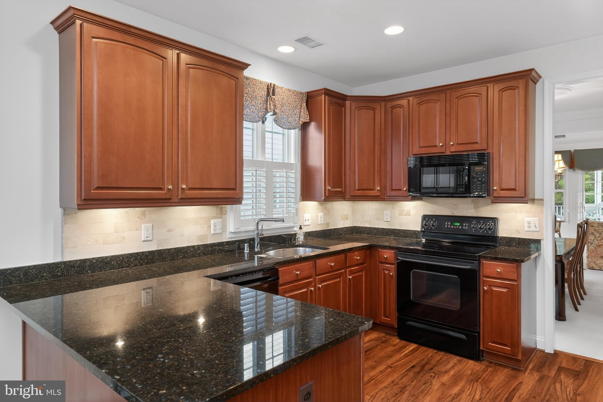 CROFTON COLONY - Residential