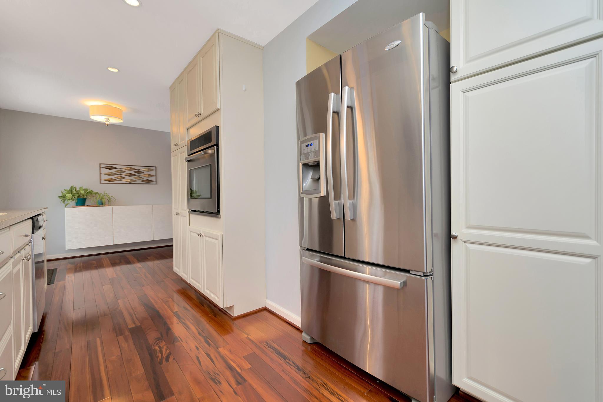 WALTON - Residential