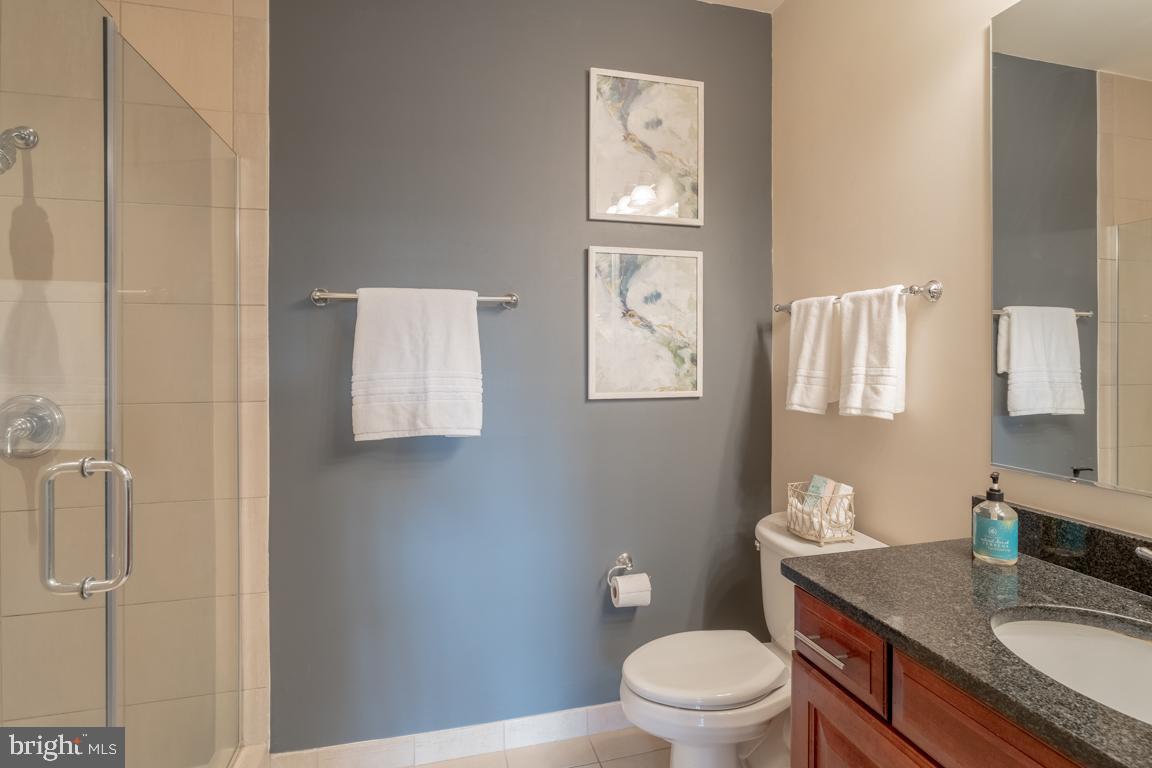 ABINGDON ROW - Residential