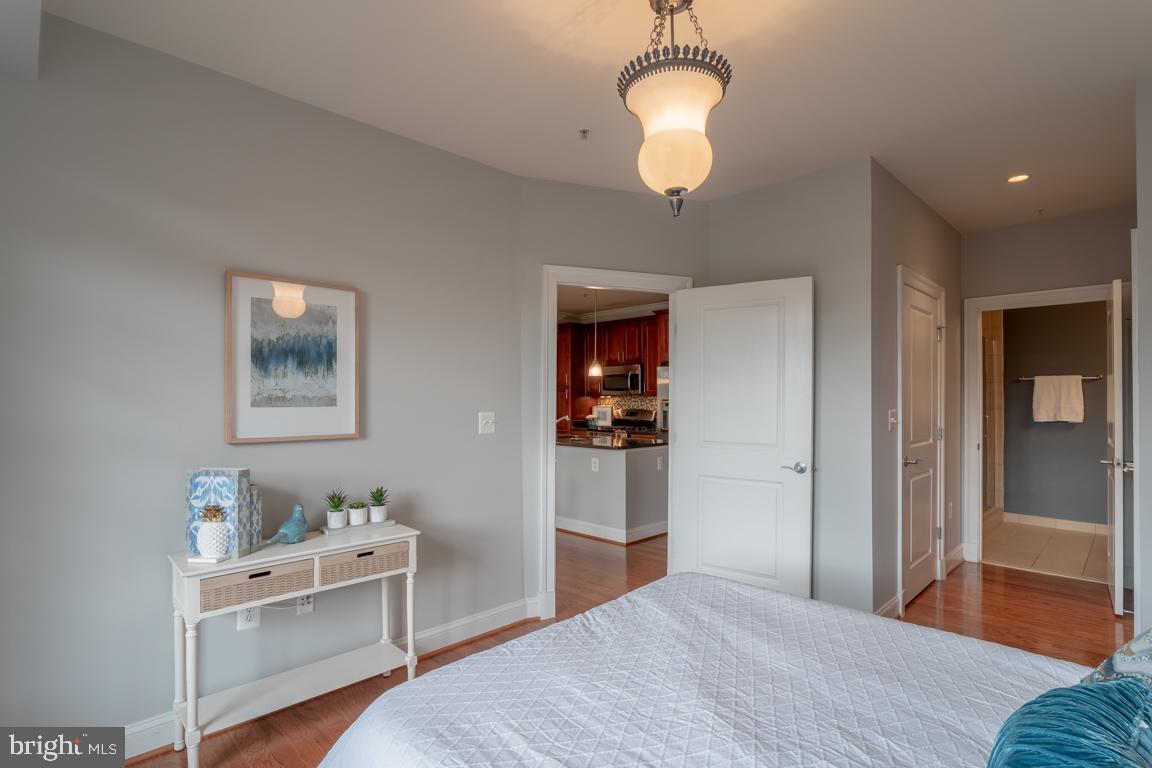 ABINGDON ROW - Residential