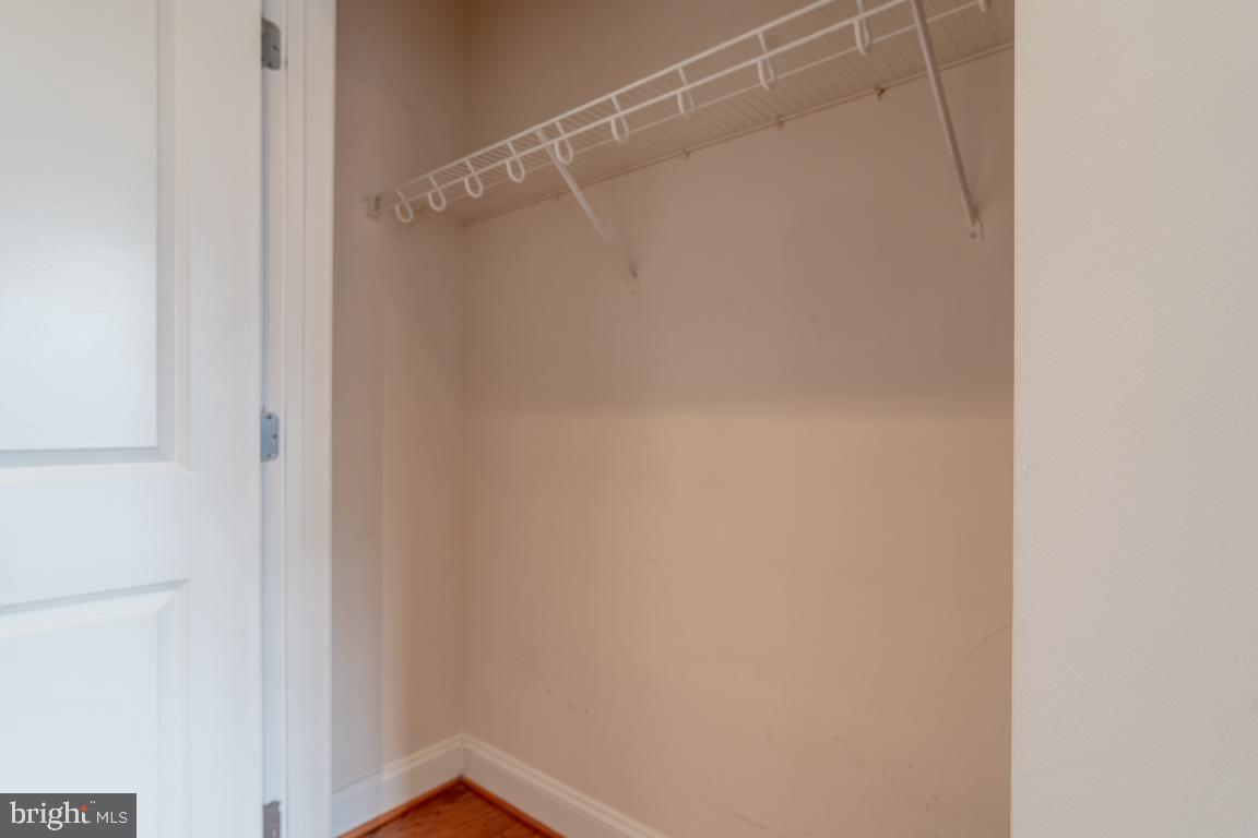 ABINGDON ROW - Residential