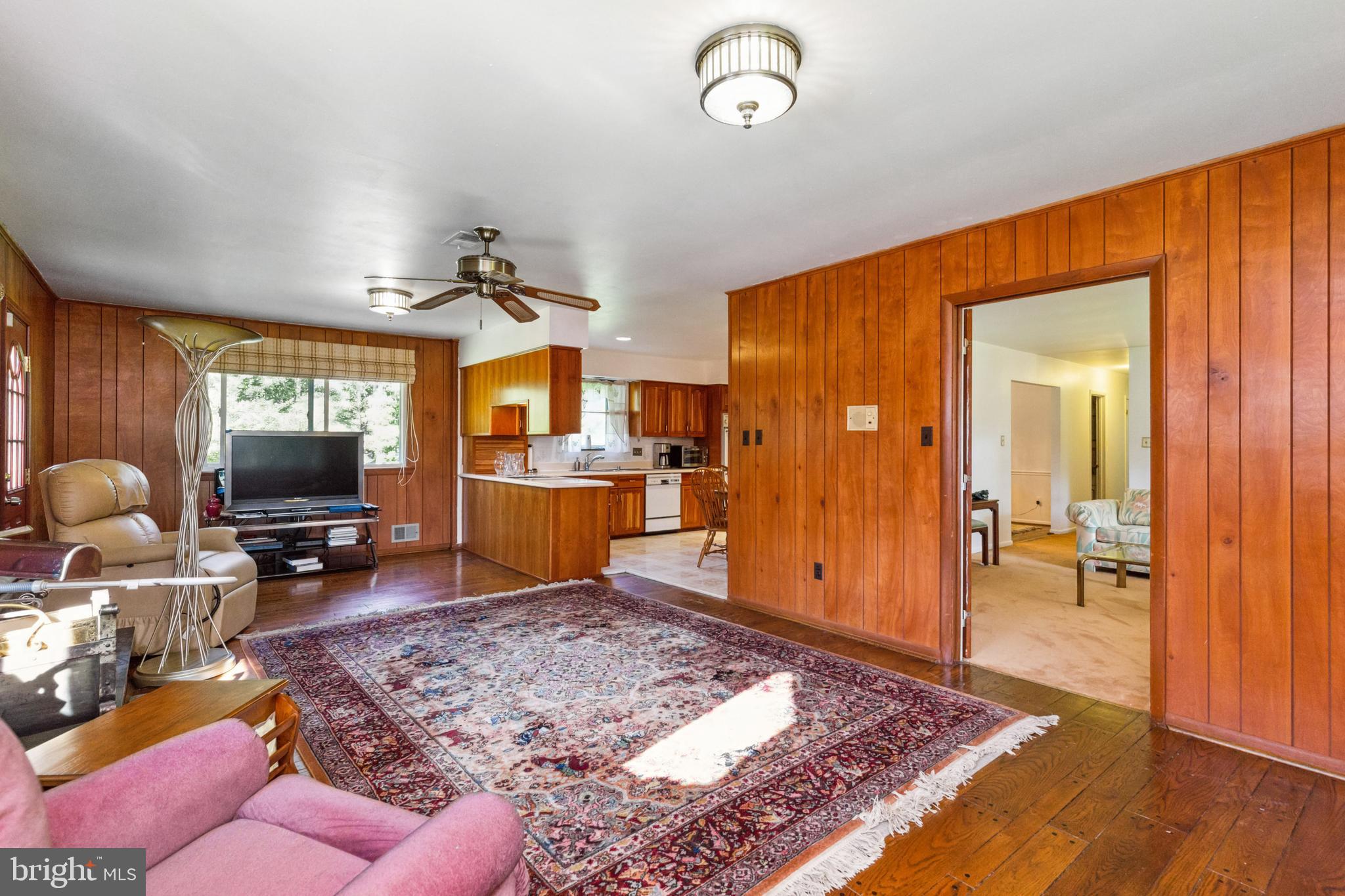 WILLIAMS WALK - Residential