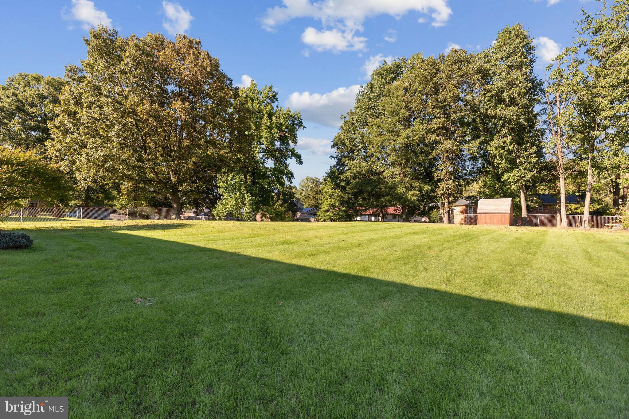 WILLIAMS WALK - Residential