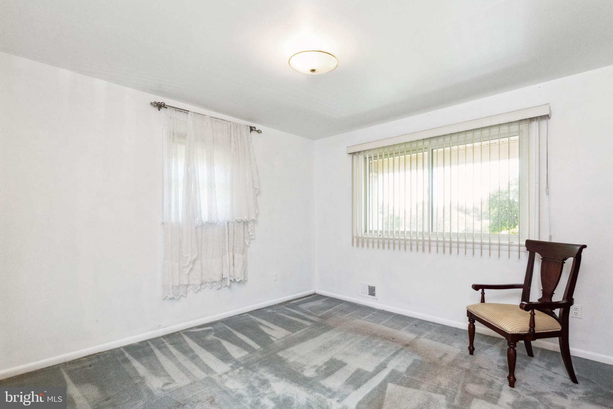 WILLIAMS WALK - Residential