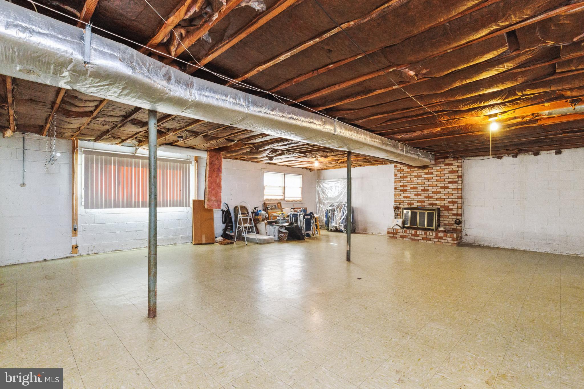 WILLIAMS WALK - Residential