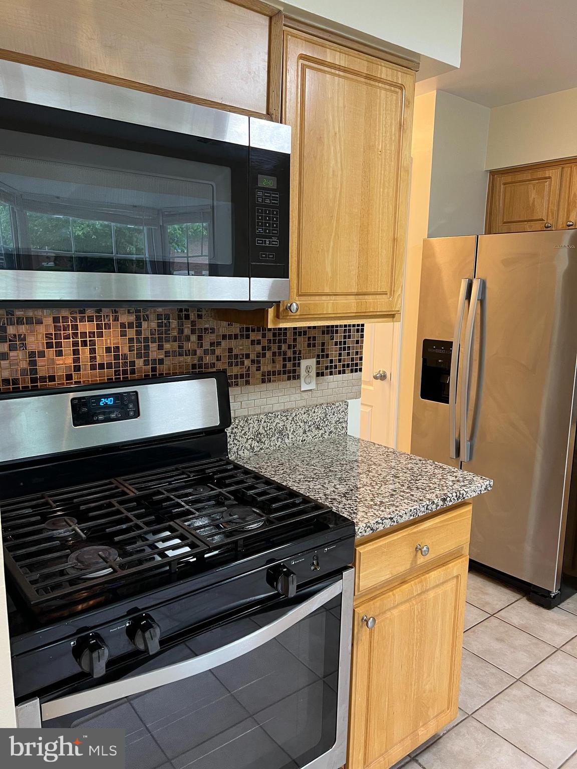 MONTGOMERY CHASE CODM - Residential Lease