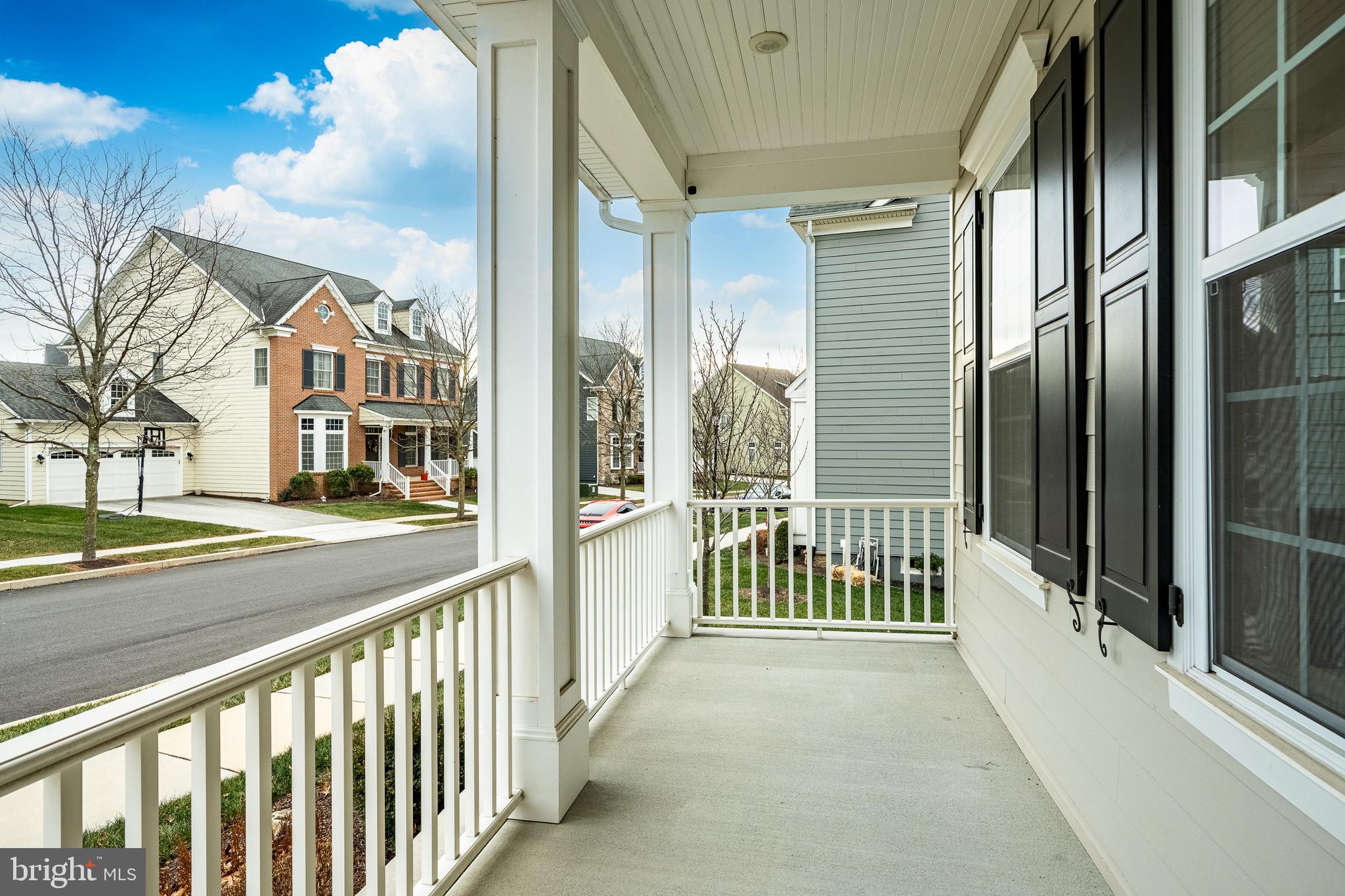 SPRING OAK - Residential