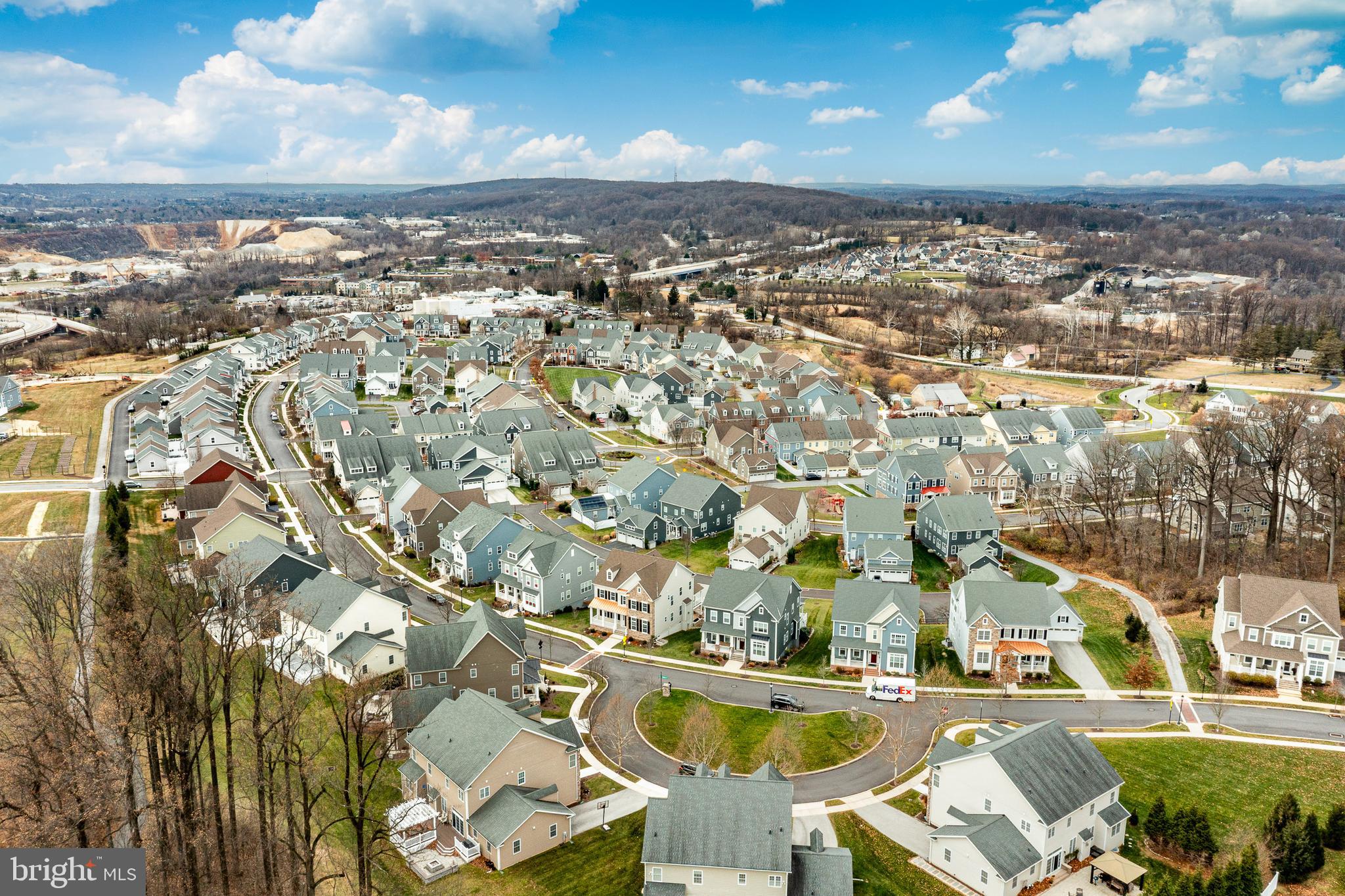 SPRING OAK - Residential