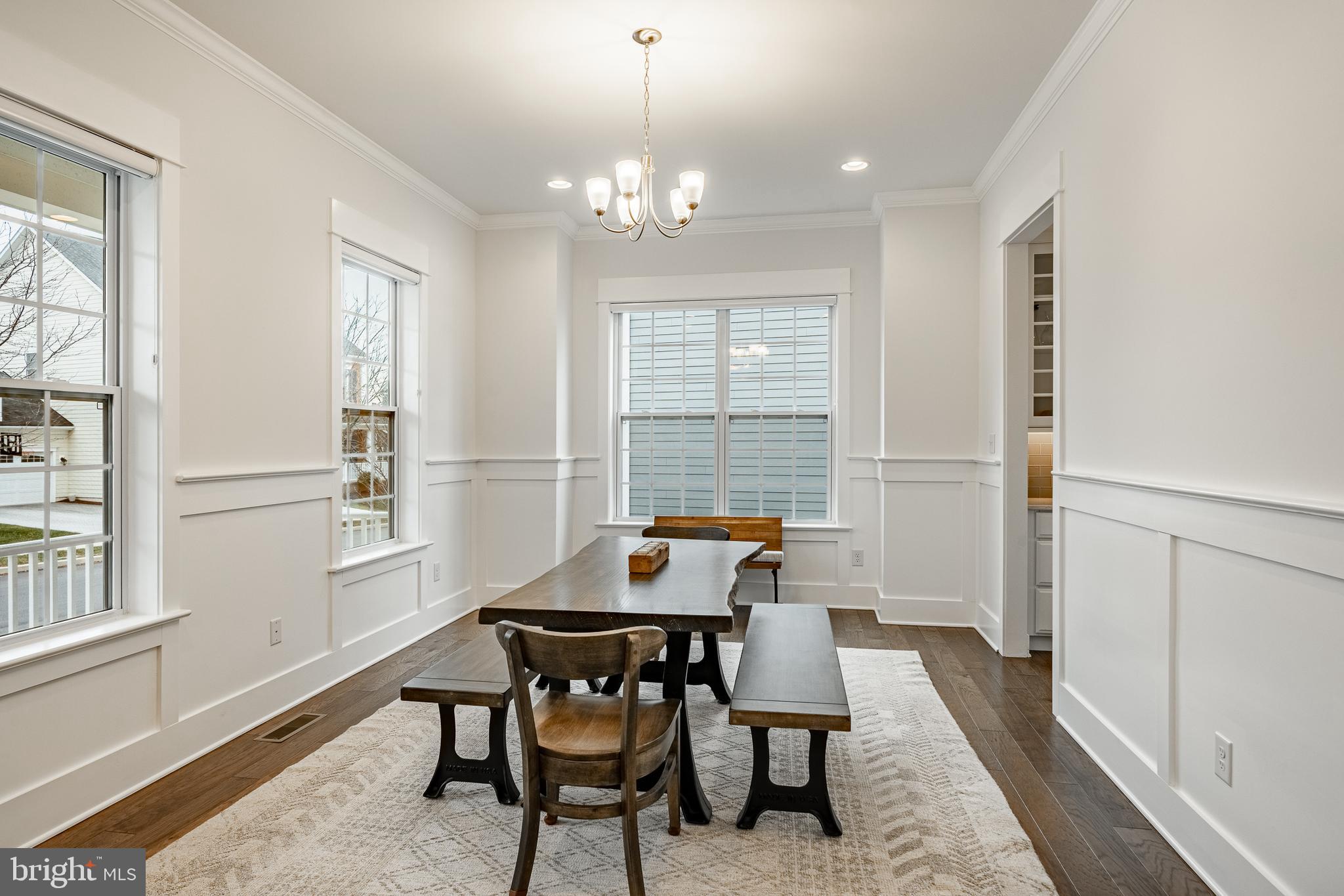 SPRING OAK - Residential