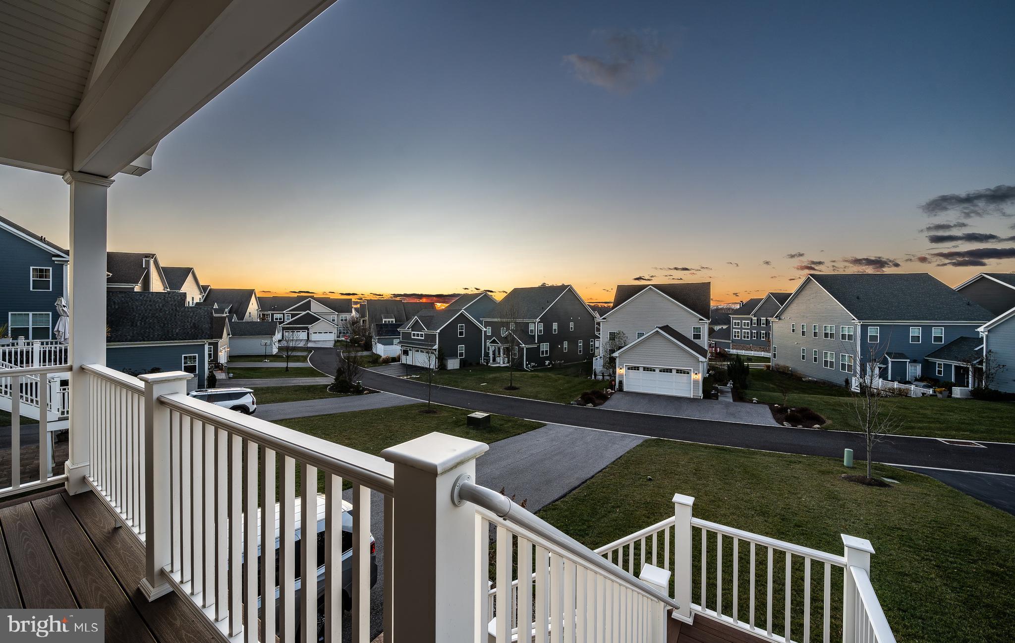 SPRING OAK - Residential