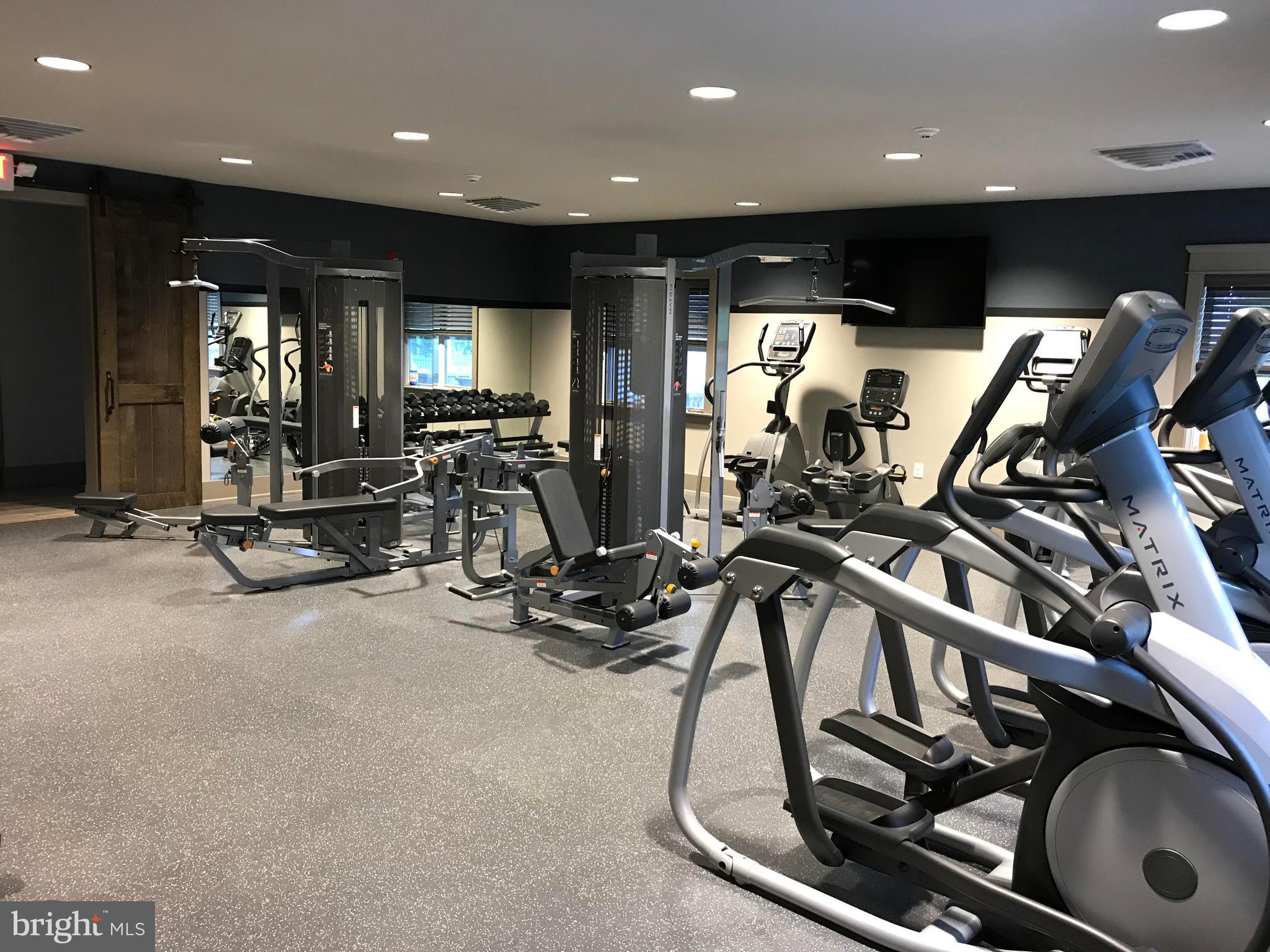 SPRING OAK - Residential