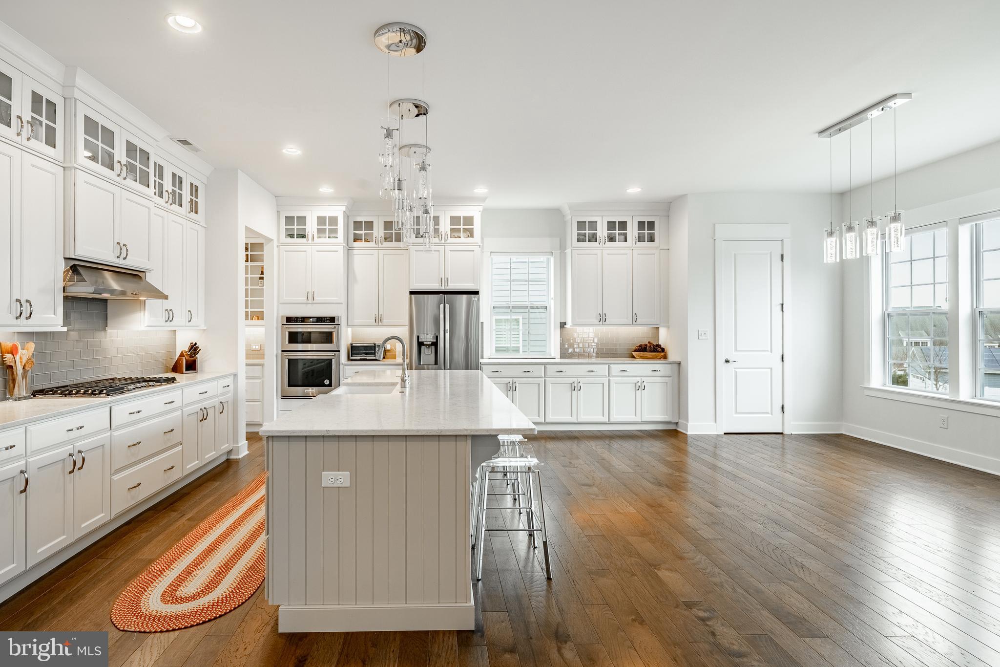 SPRING OAK - Residential