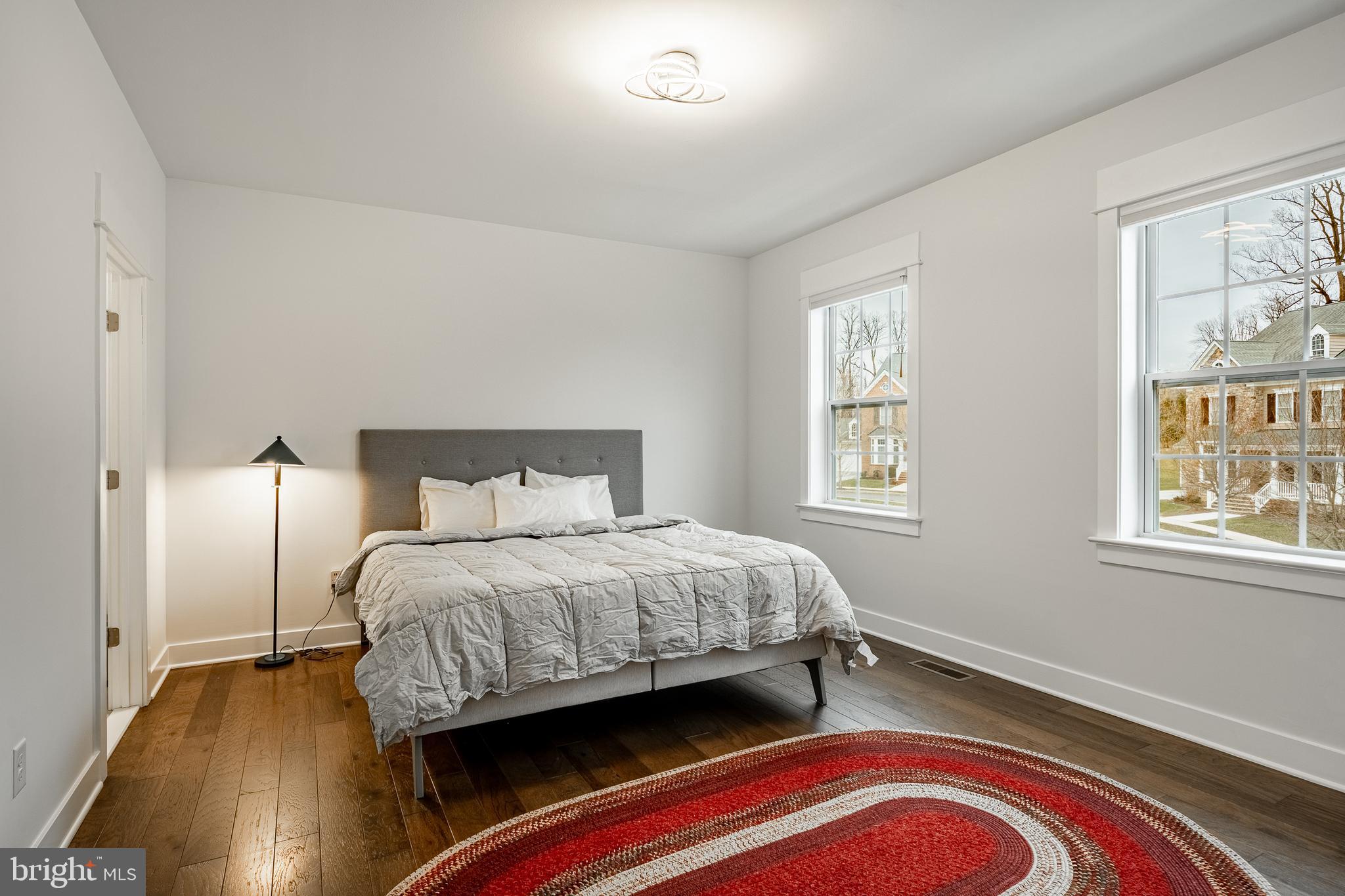 SPRING OAK - Residential