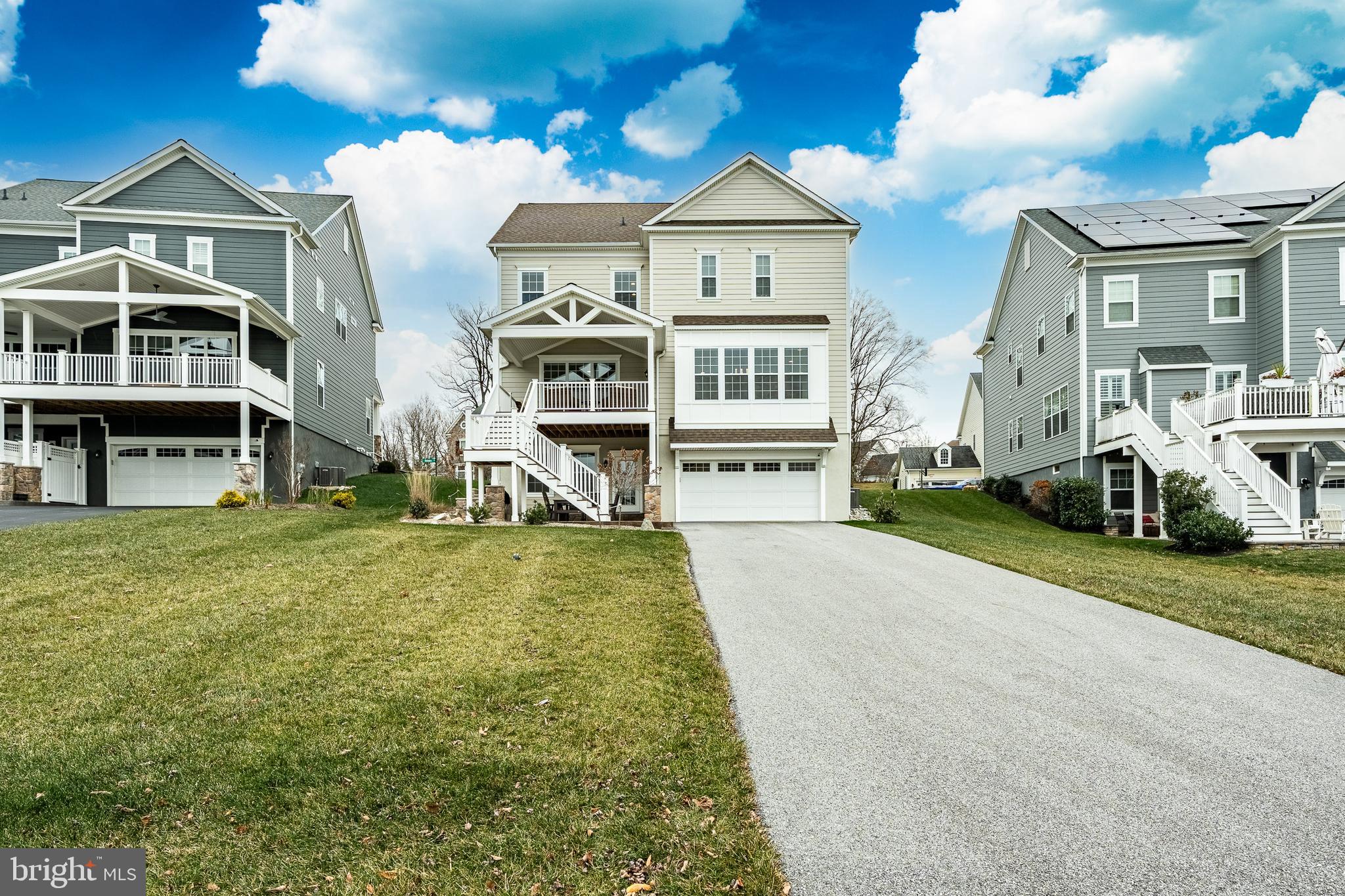 SPRING OAK - Residential