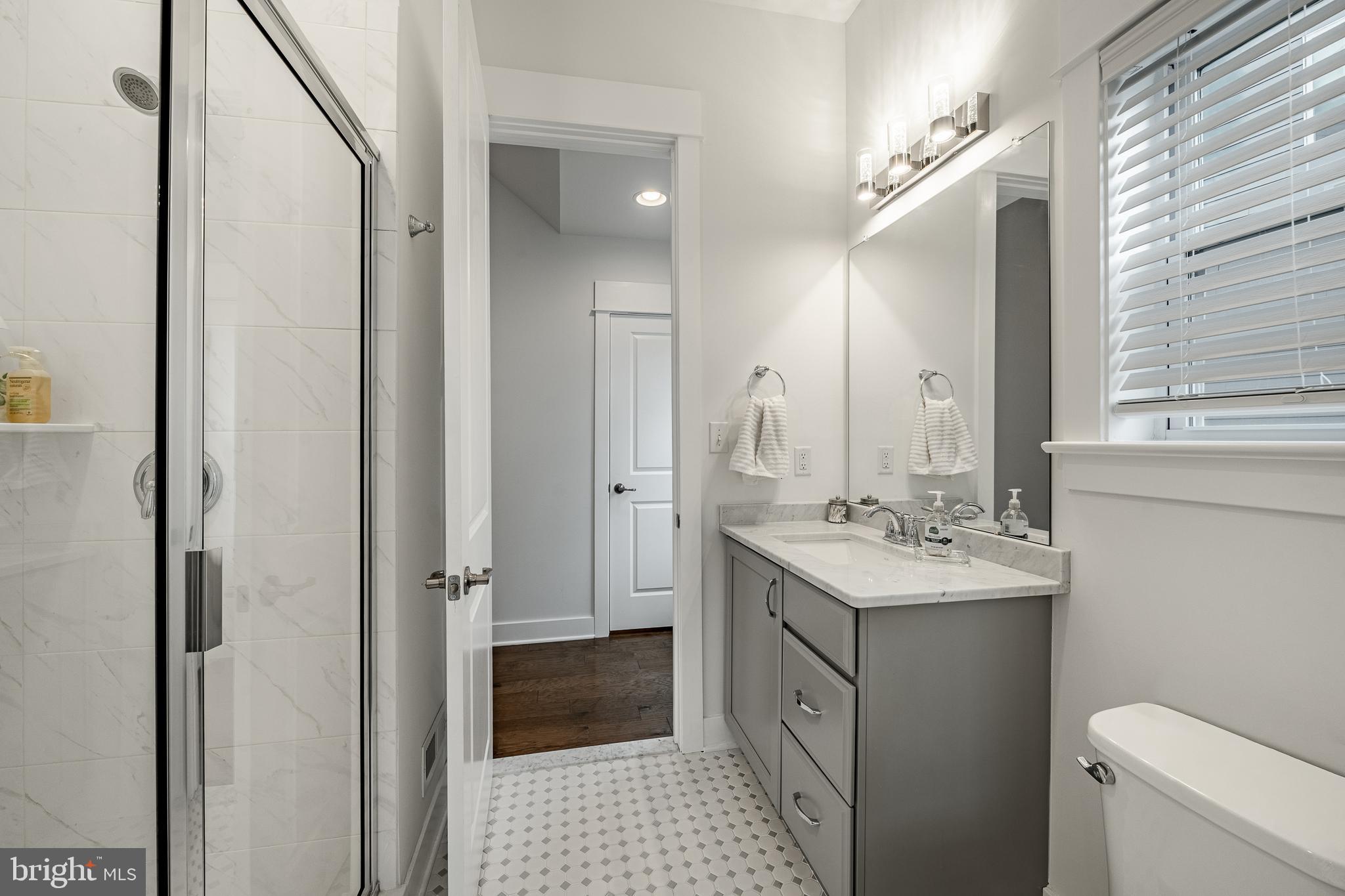 SPRING OAK - Residential