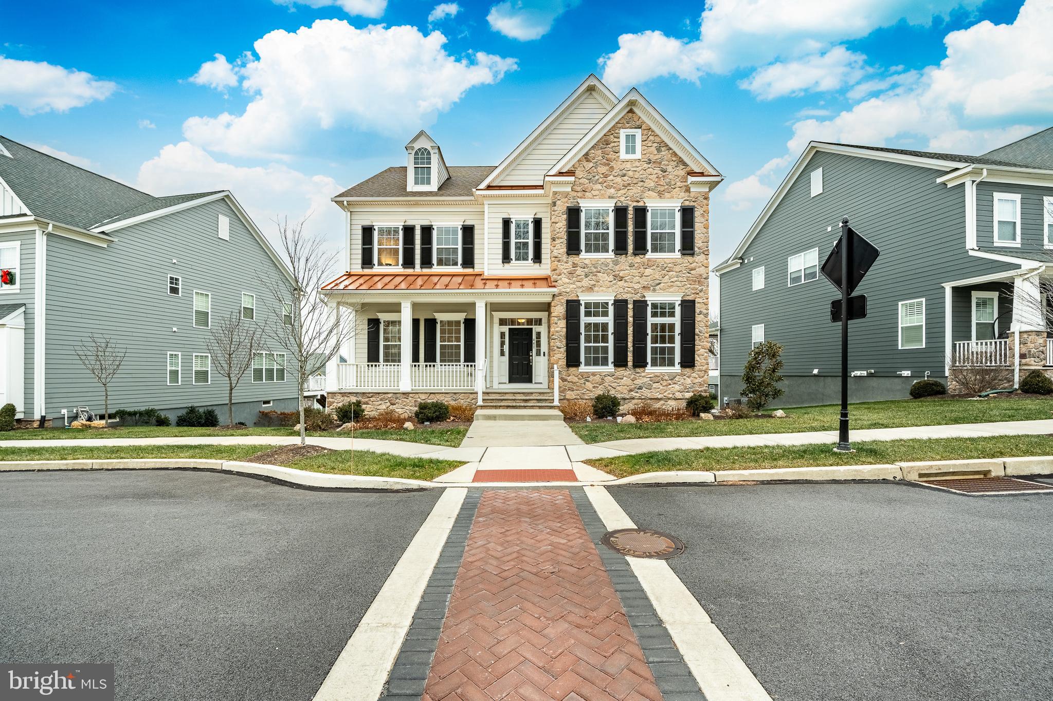 SPRING OAK - Residential