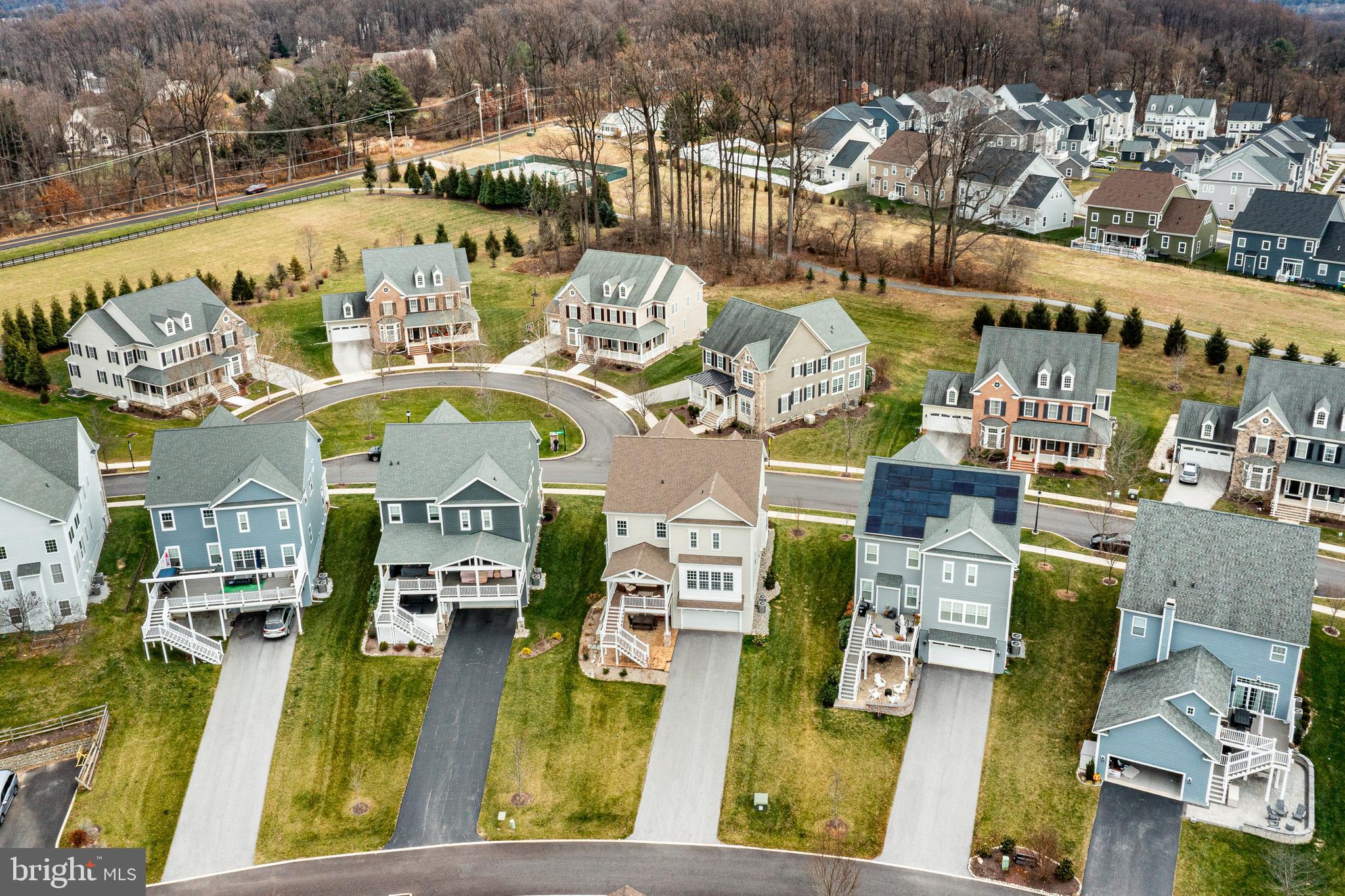 SPRING OAK - Residential