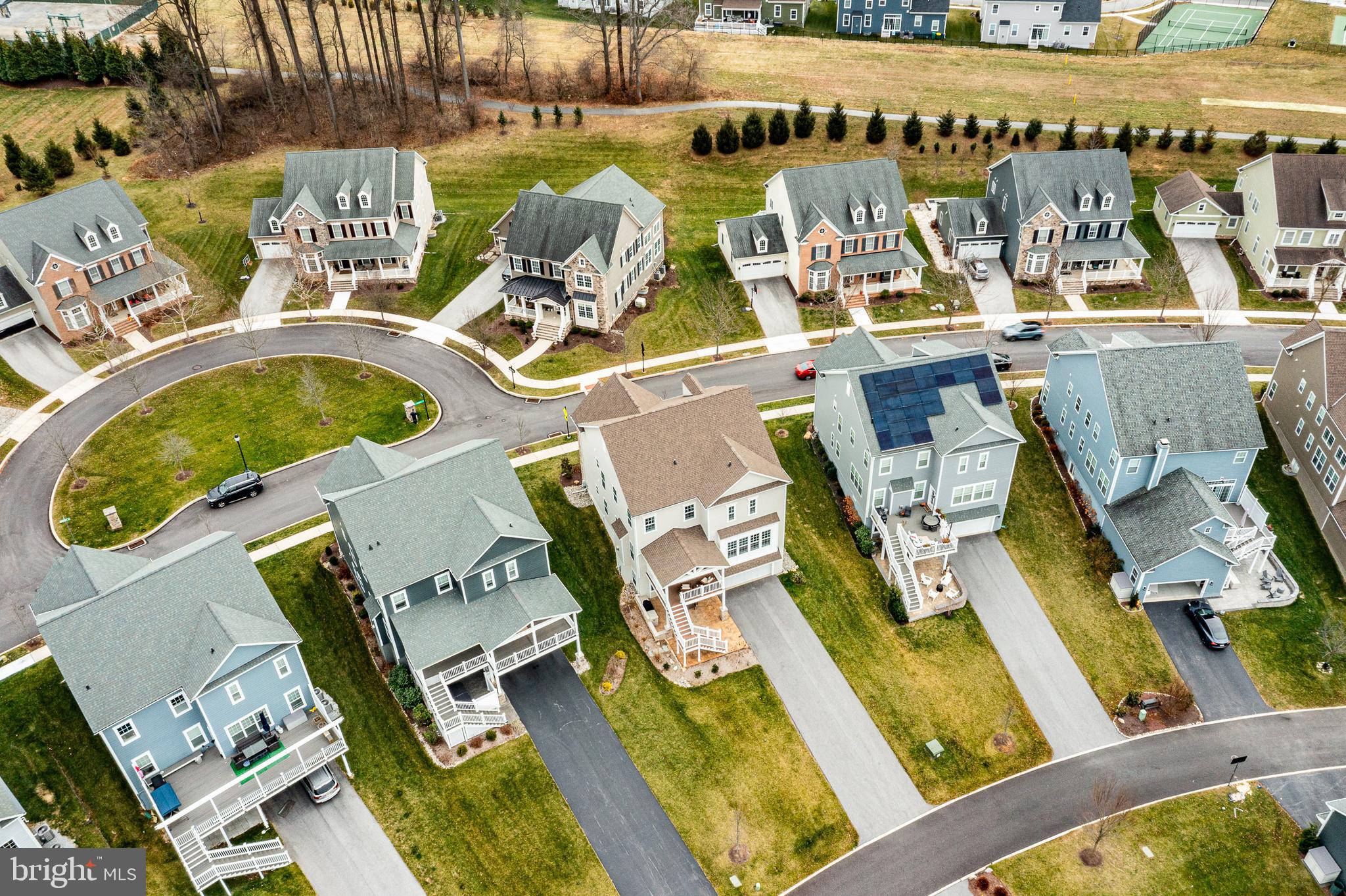 SPRING OAK - Residential