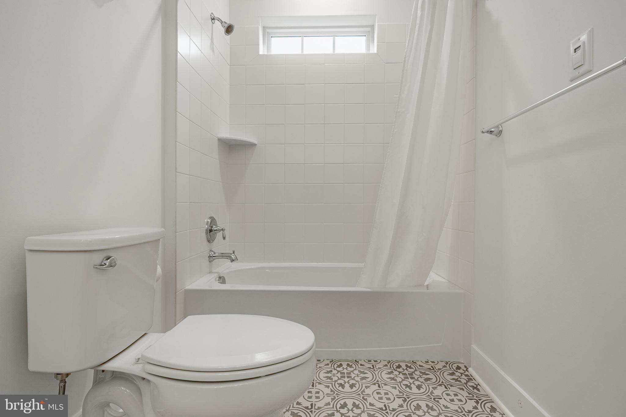 SPRING OAK - Residential