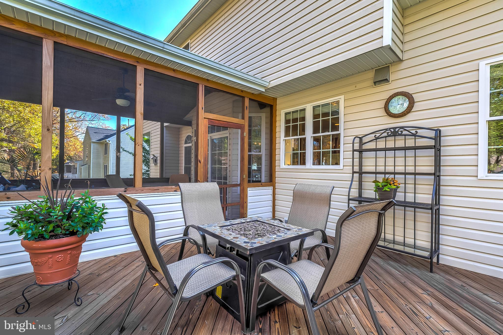 OLD MILL OVERLOOK - Residential