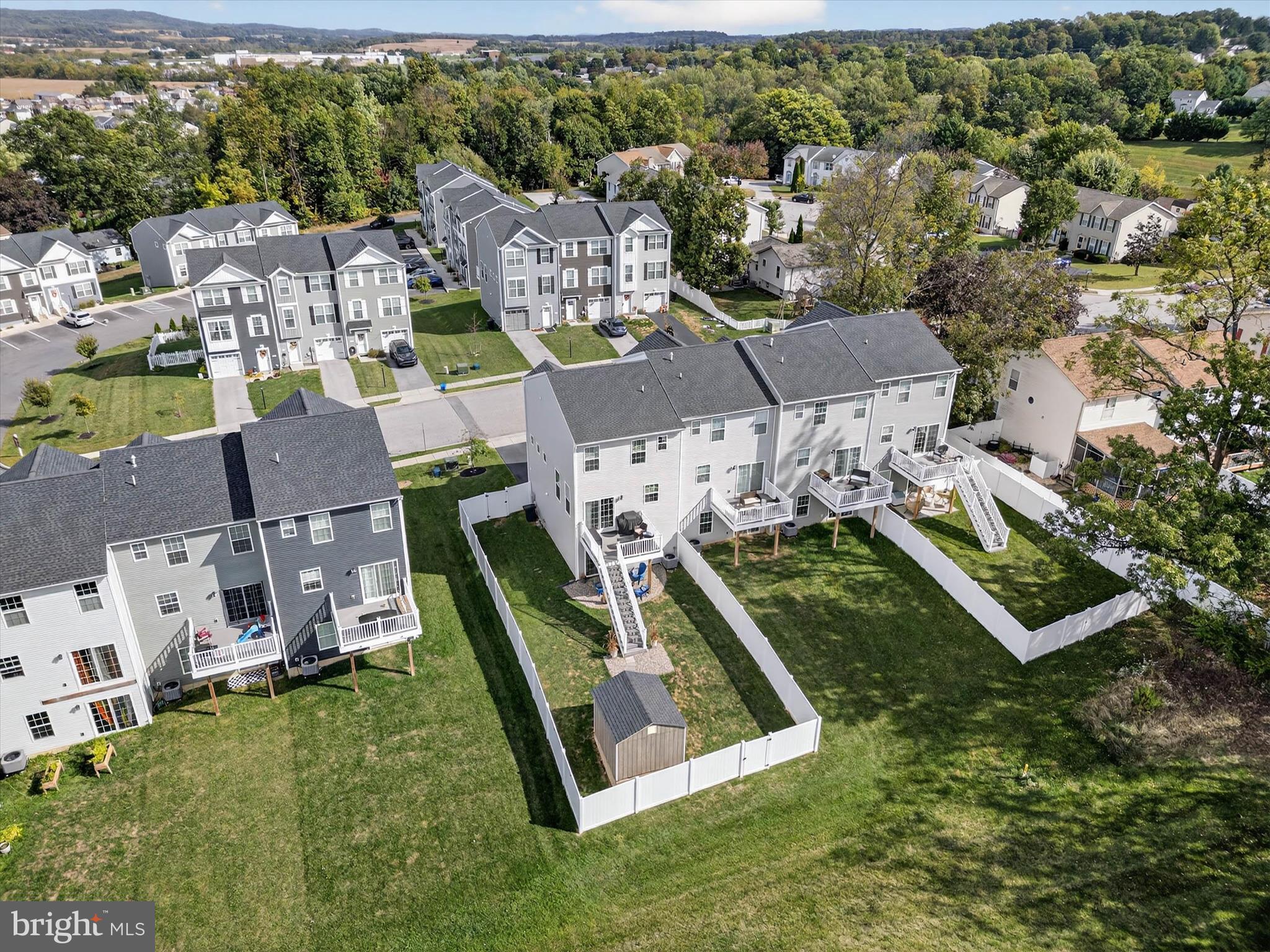 BROOKSIDE TOWNHOMES - Residential