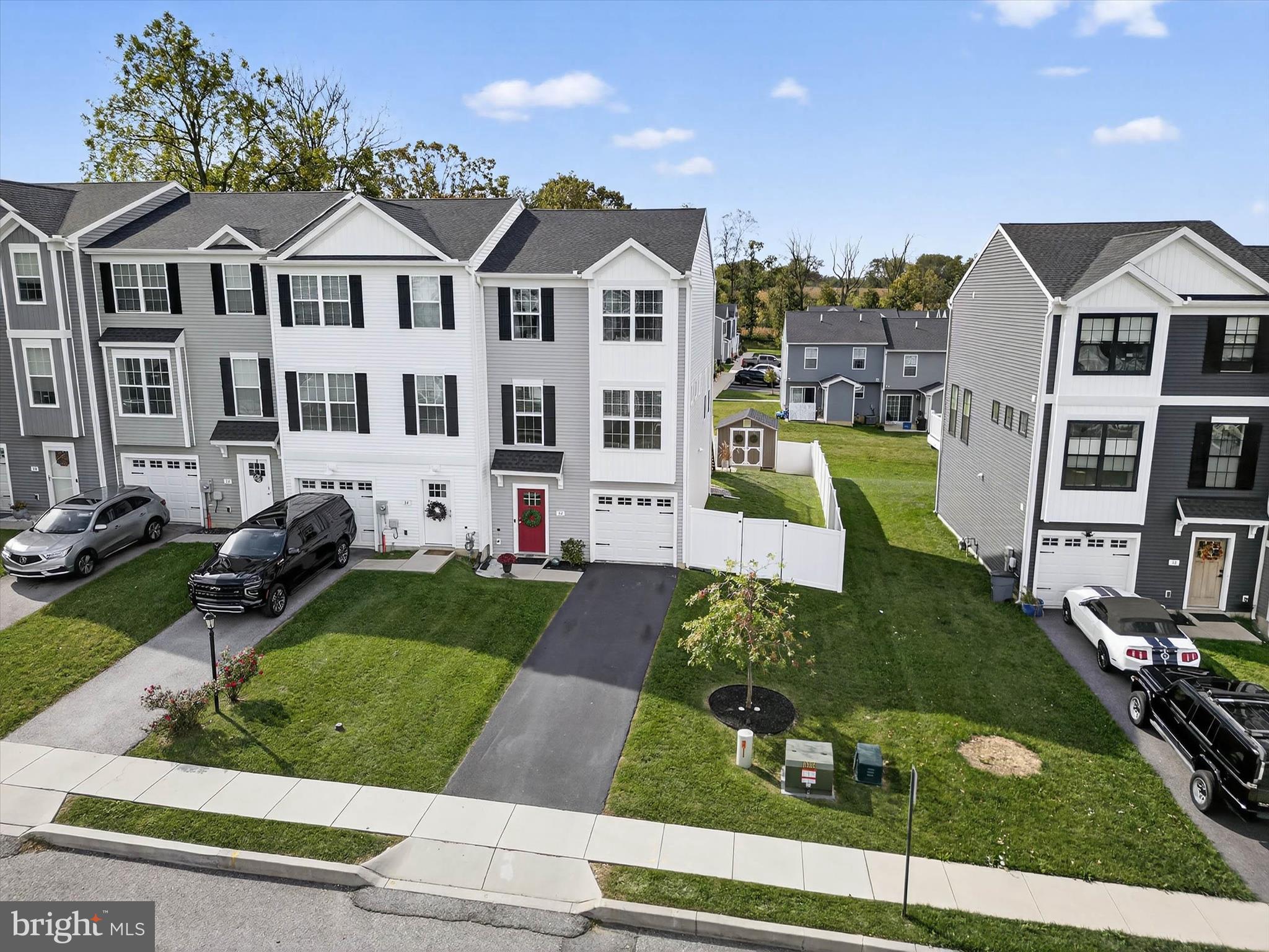 BROOKSIDE TOWNHOMES - Residential