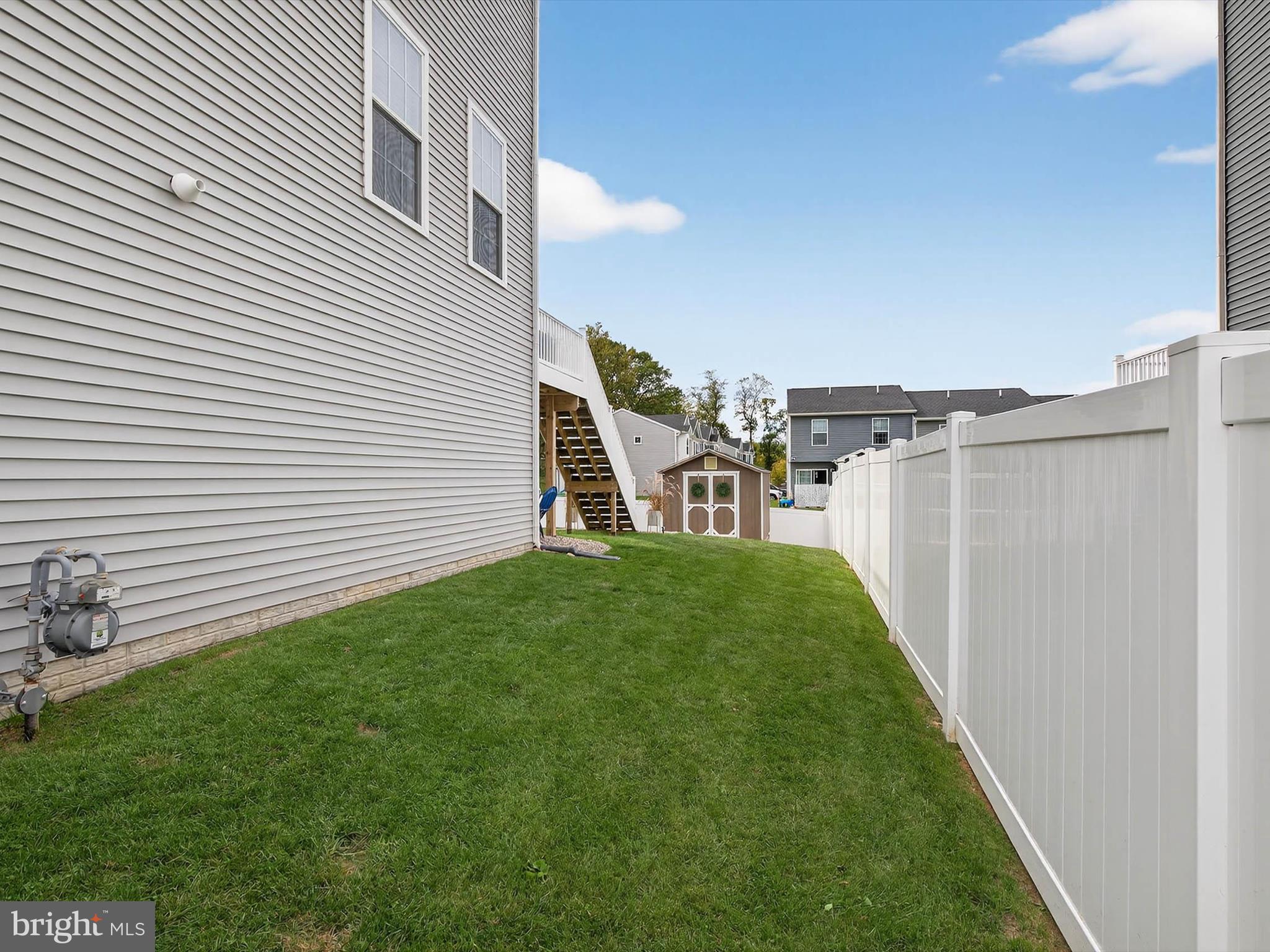 BROOKSIDE TOWNHOMES - Residential