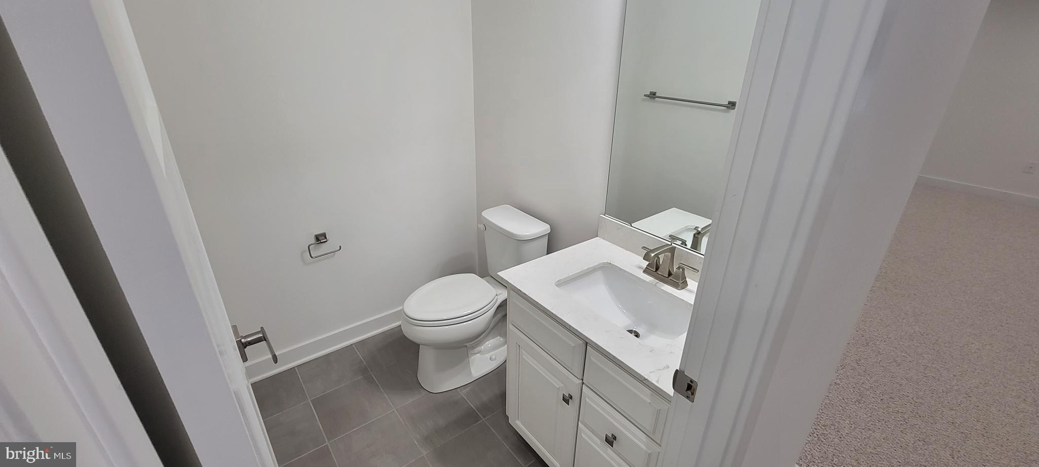 GREENLEIGH AT CROSSROADS - Residential Lease