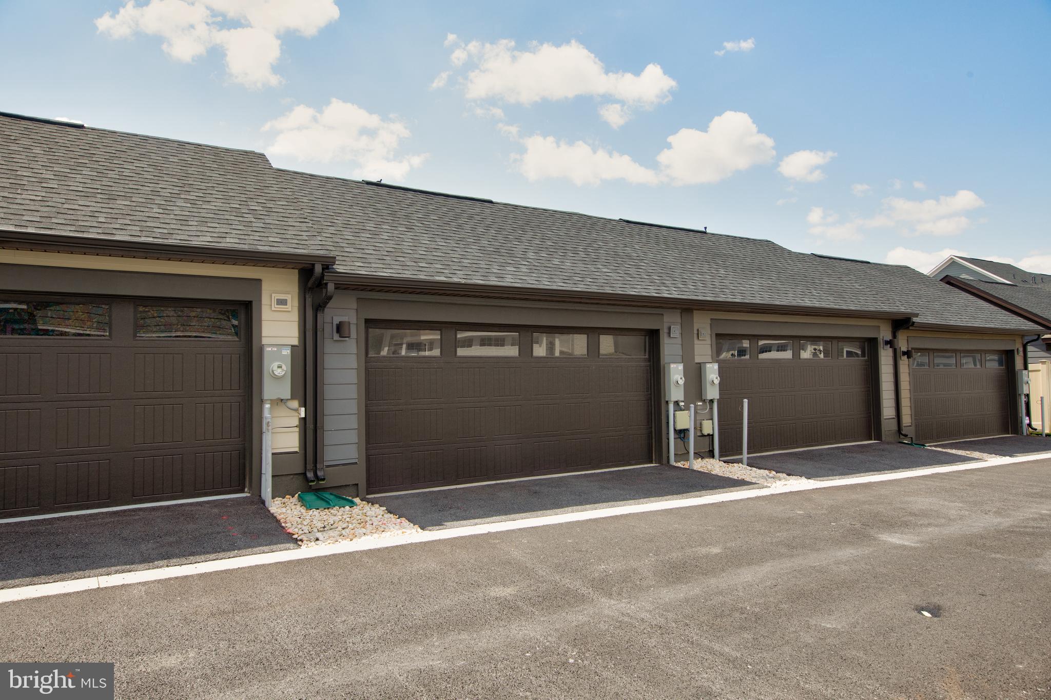 GREENLEIGH AT CROSSROADS - Residential Lease