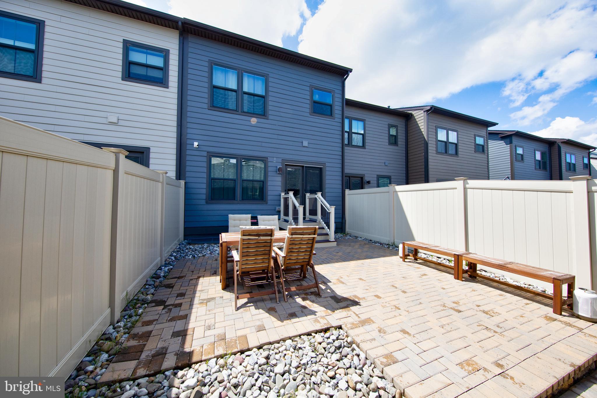 GREENLEIGH AT CROSSROADS - Residential Lease