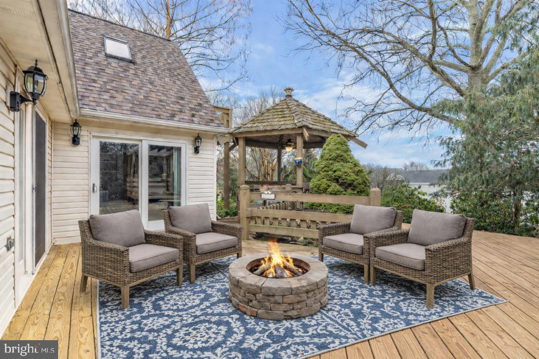 FOUNTAINDALE SOUTH - Residential