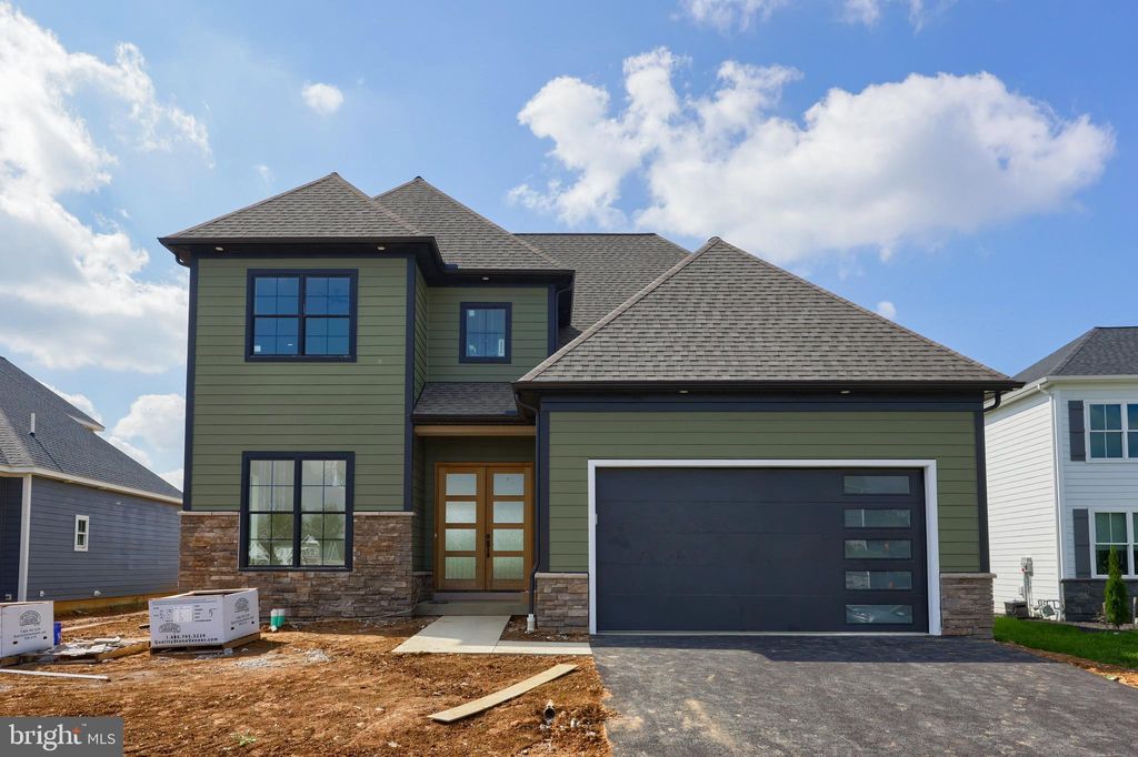 Photo of 2508 Crowfoot Ln #45, East Petersburg, PA 17520 (MLS # PALA2058430)