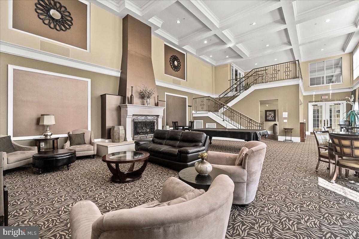 WHITE FLINT STATION - Residential