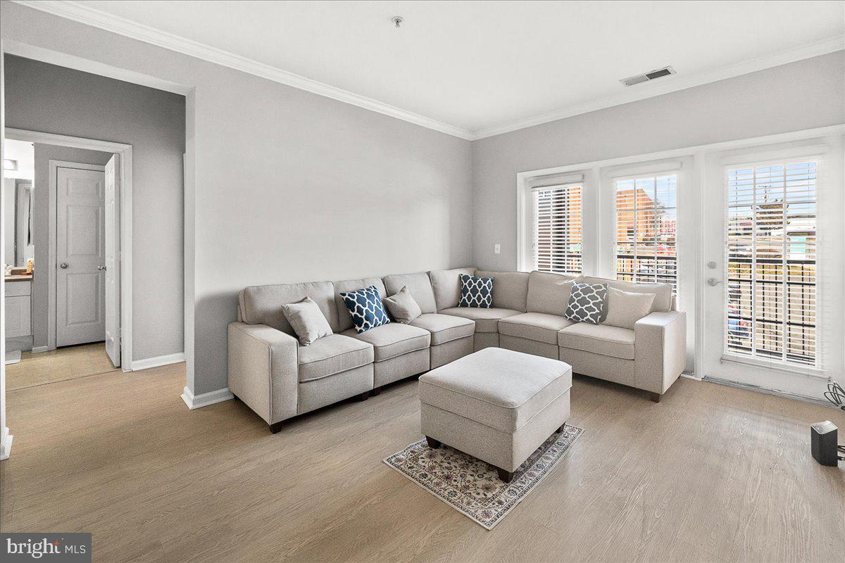 WHITE FLINT STATION - Residential