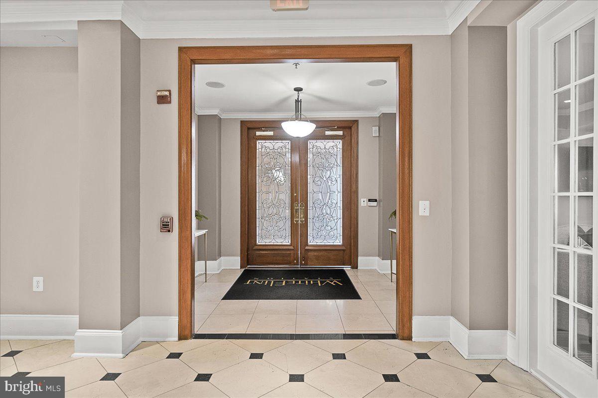 11800 OLD GEORGETOWN 1204