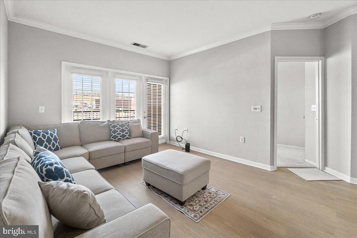 WHITE FLINT STATION - Residential