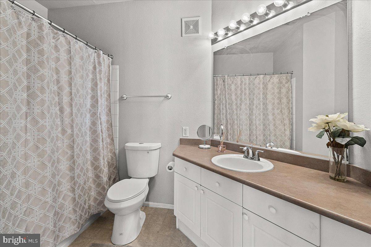 WHITE FLINT STATION - Residential