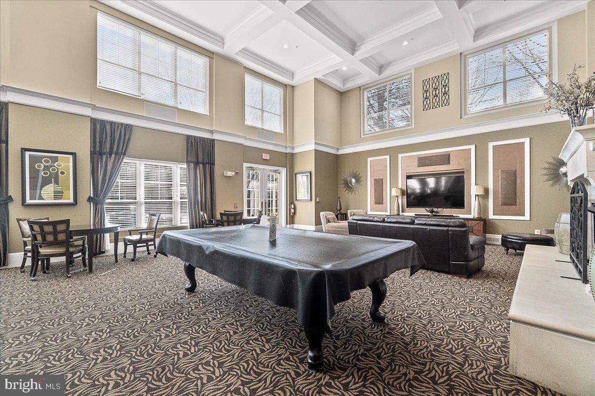 WHITE FLINT STATION - Residential