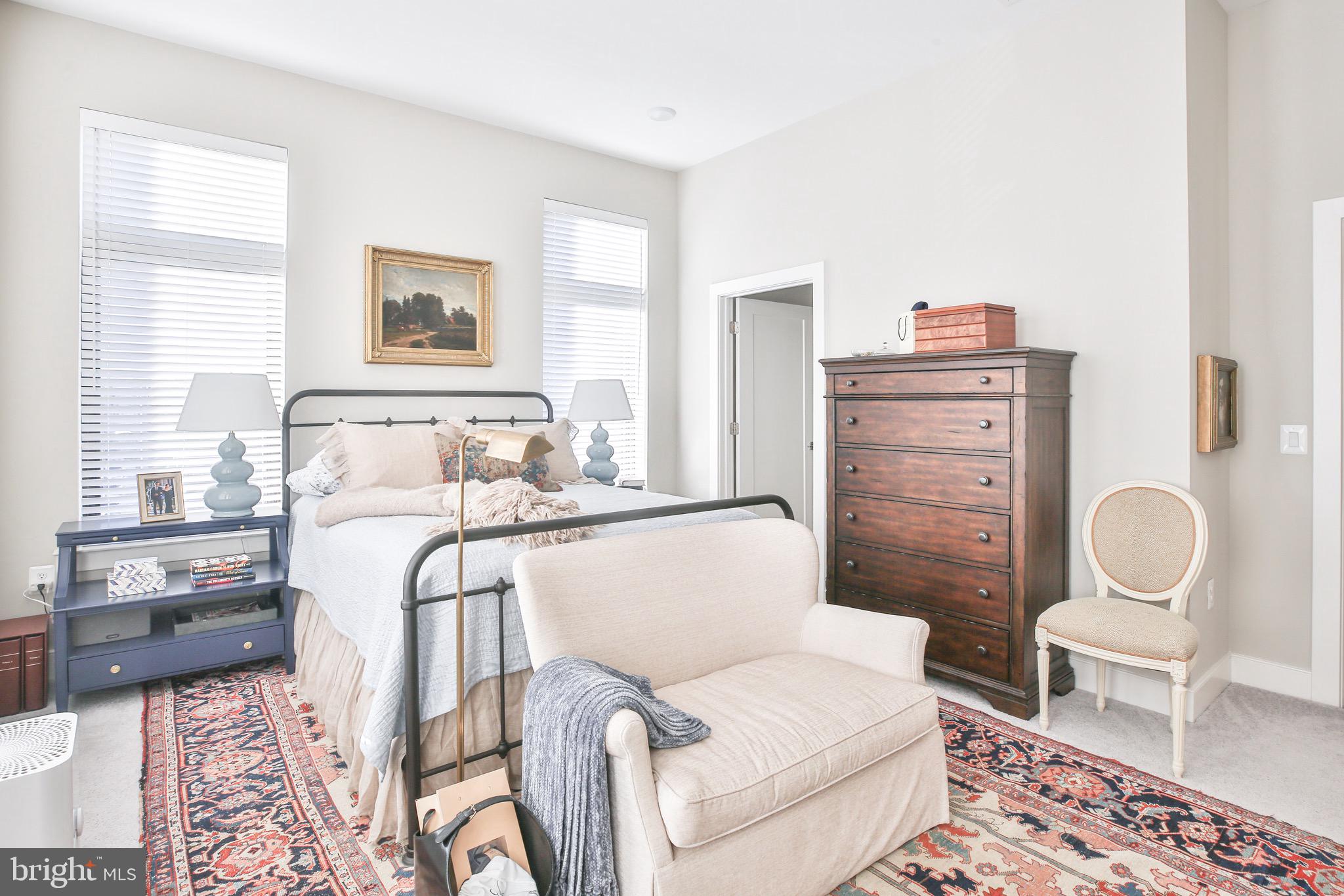 DOWNTOWN LEESBURG - Residential Lease