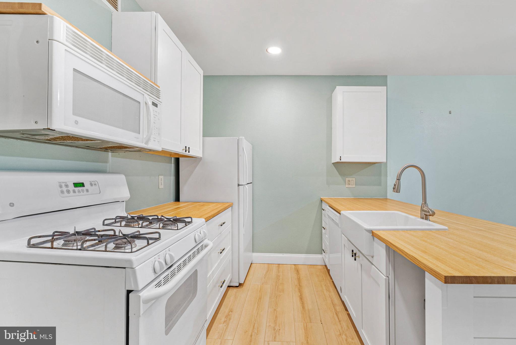 CHINATOWN - Residential