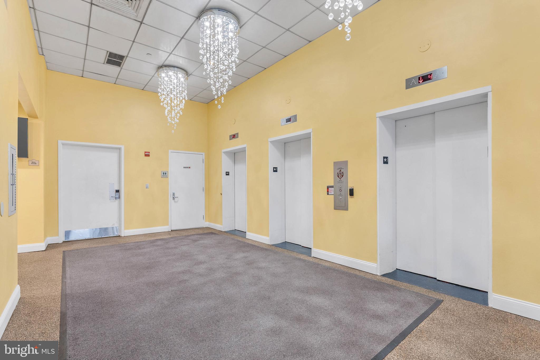 CHINATOWN - Residential