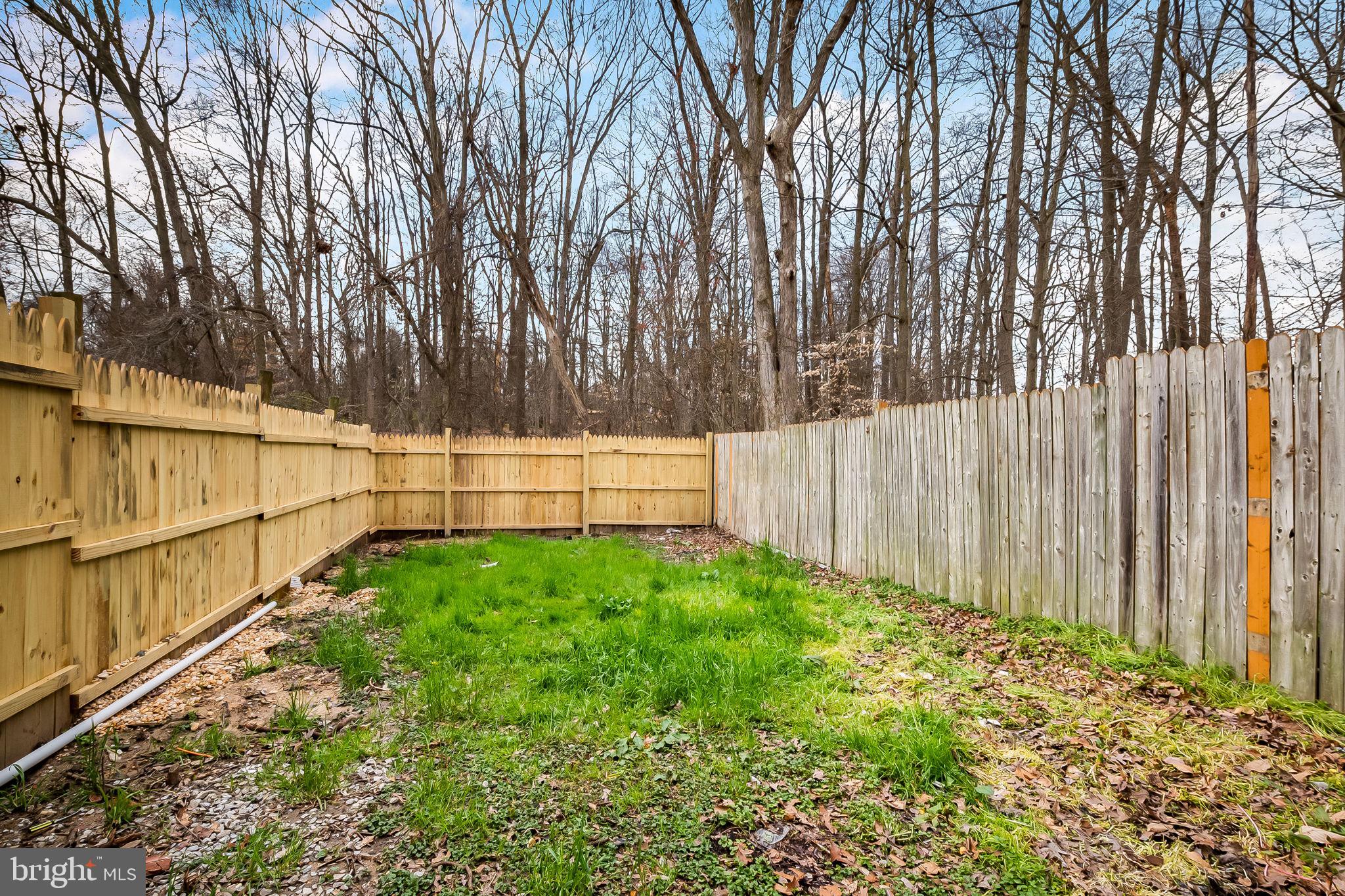 HARFORD SQUARE - Residential