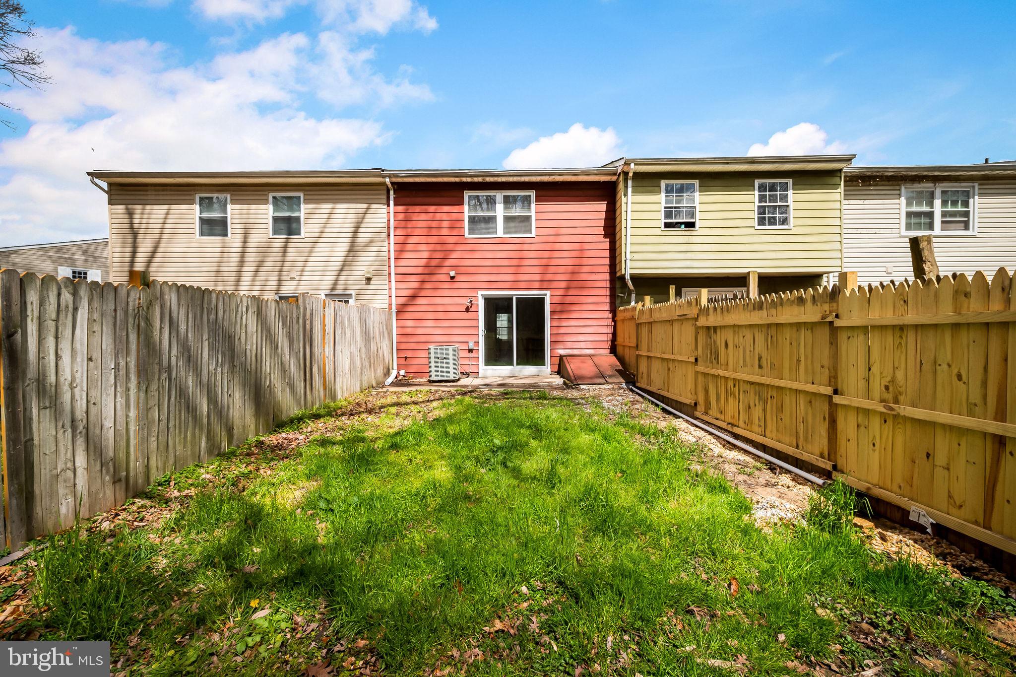 HARFORD SQUARE - Residential