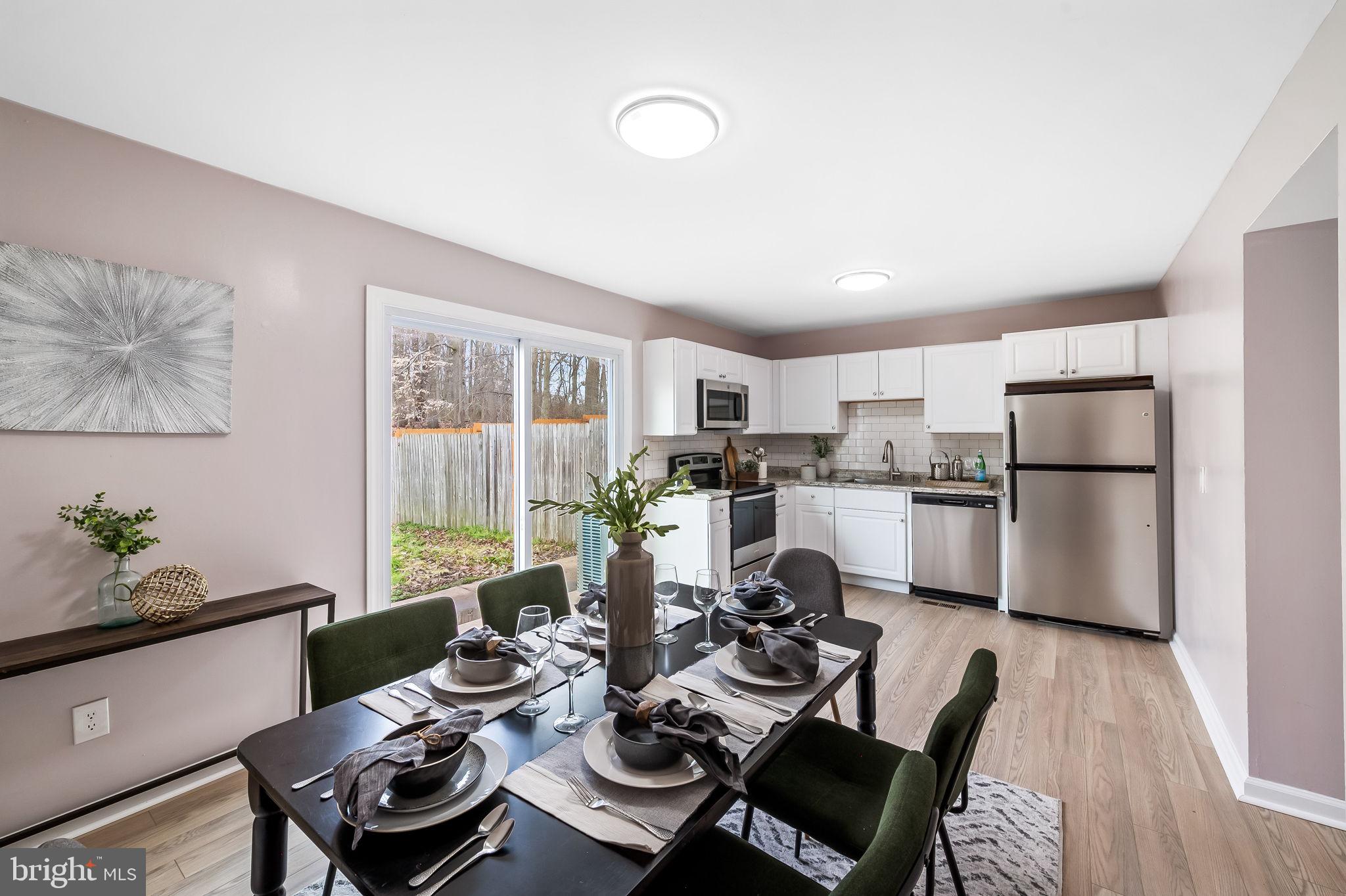 HARFORD SQUARE - Residential